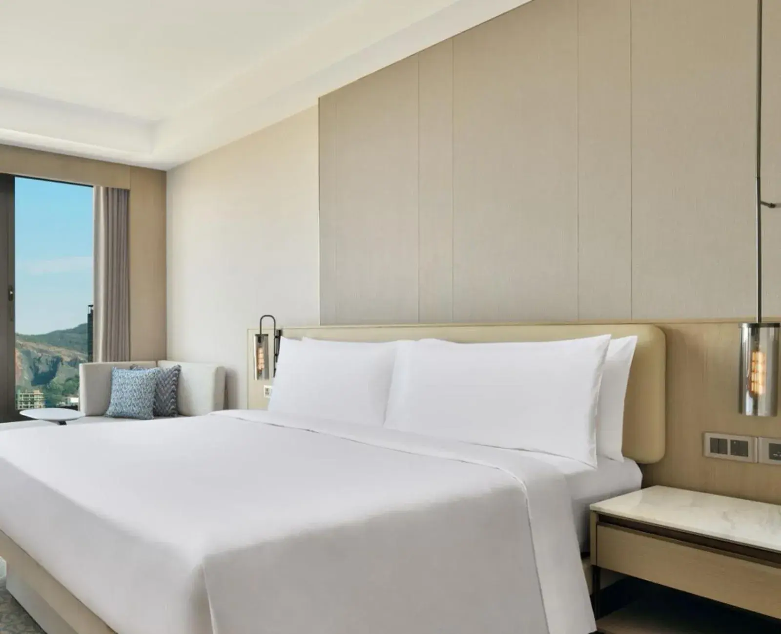 King Room with City View - 10% discount on Food and Soft Beverage, Spa and Airport Transfers in Navi Mumbai Marriott King Room with City View - 10% discount on Food and Soft Beverage, Spa and Airport Transfers in Navi Mumbai Marriott