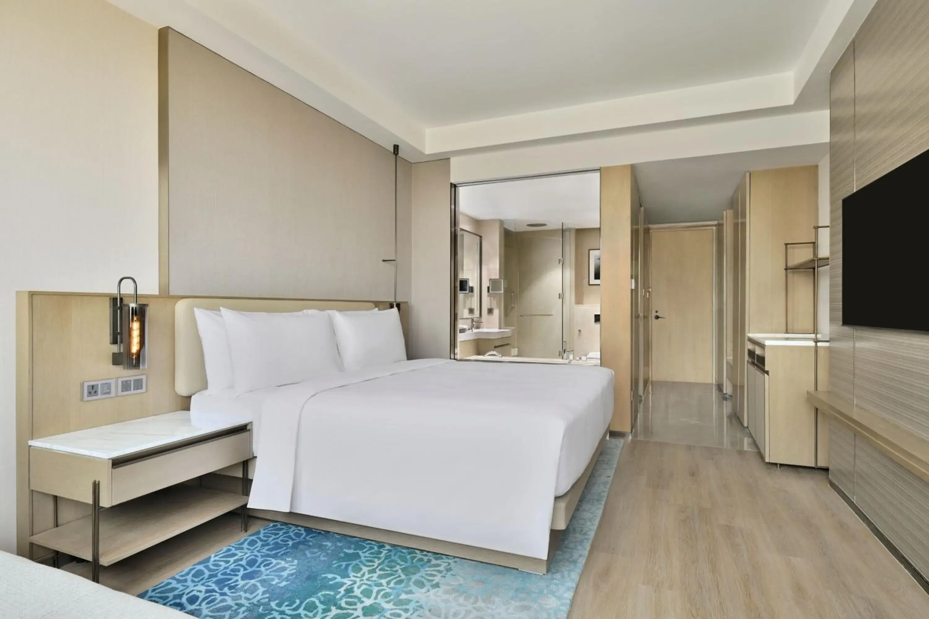 King Room with City View - single occupancy - 10% discount on Food and Soft Beverage, Spa and Airport Transfers in Navi Mumbai Marriott King Room with City View - single occupancy - 10% discount on Food and Soft Beverage, Spa and Airport Transfers in Navi Mumbai Marriott