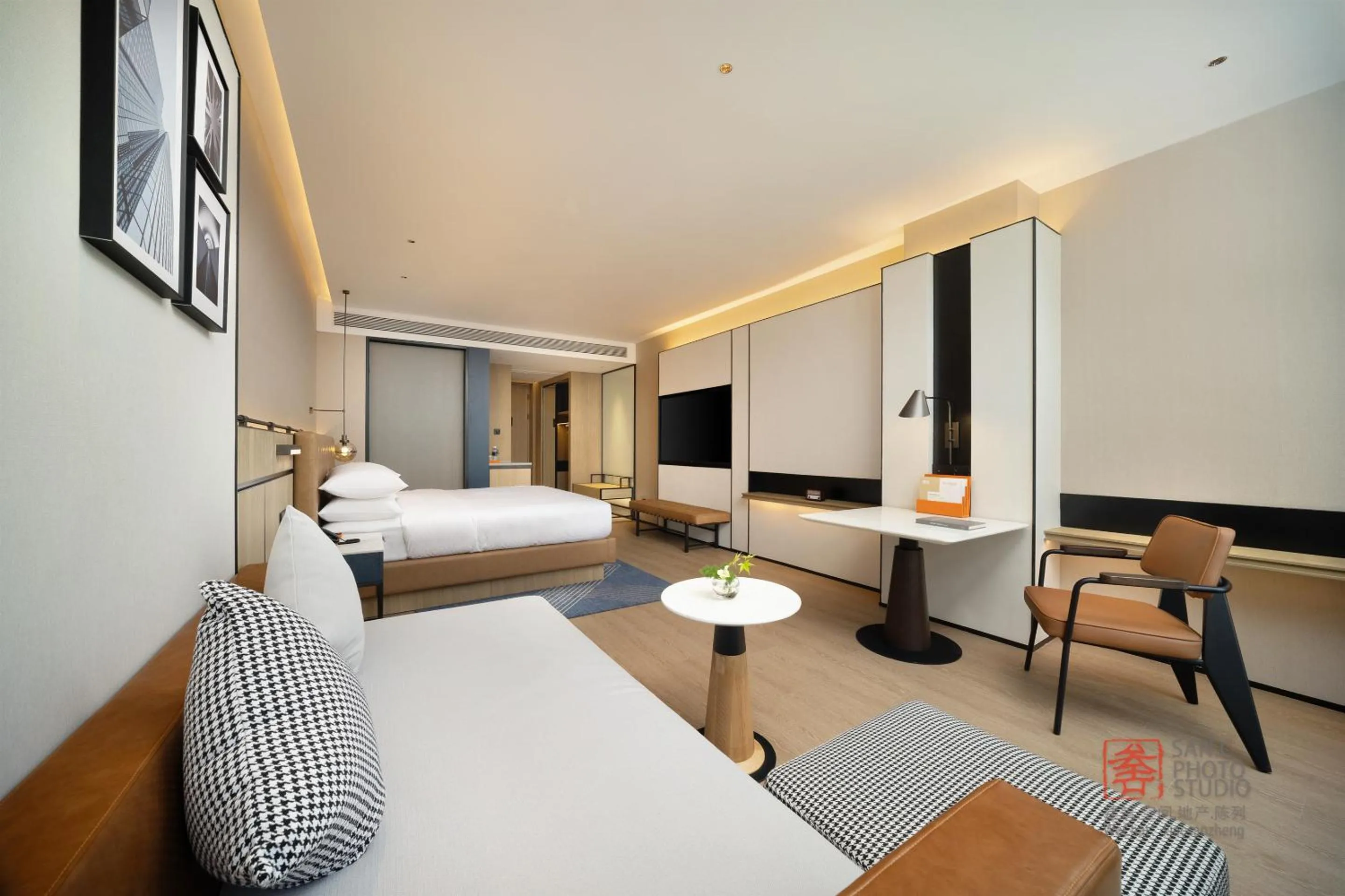 Bed in Four Points by Sheraton Chengdu, High-Tech Zone Exhibition Center