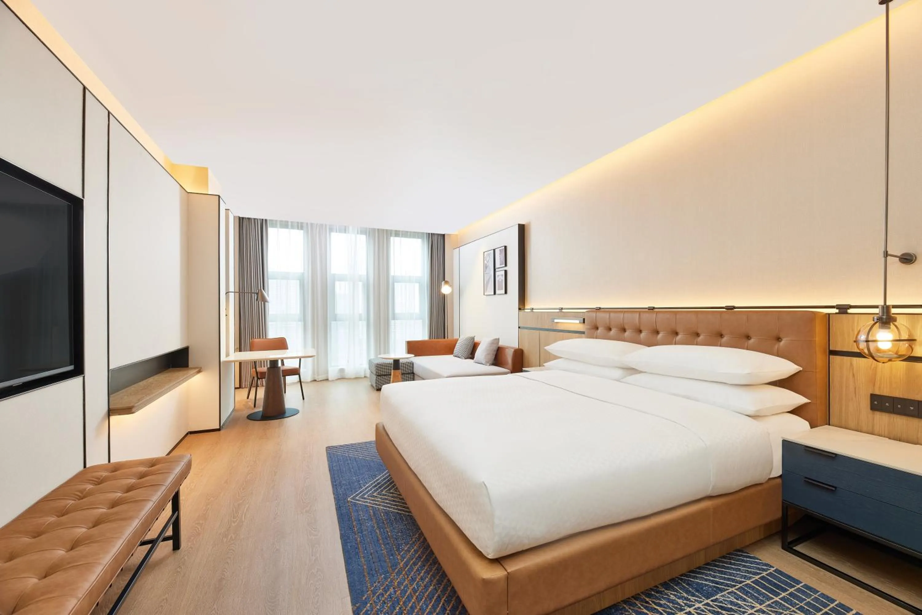 Bed in Four Points by Sheraton Chengdu, High-Tech Zone Exhibition Center