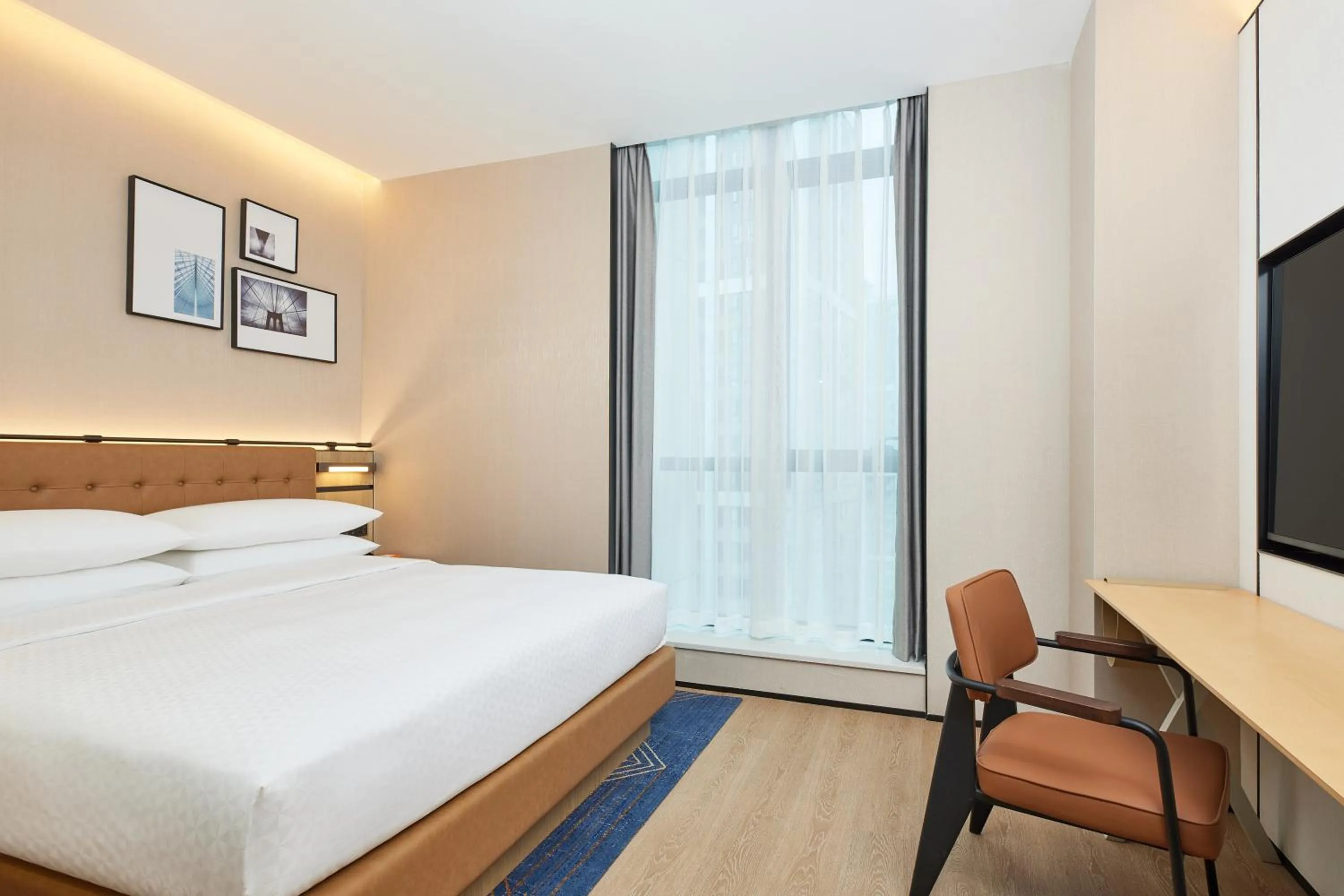 Bed in Four Points by Sheraton Chengdu, High-Tech Zone Exhibition Center