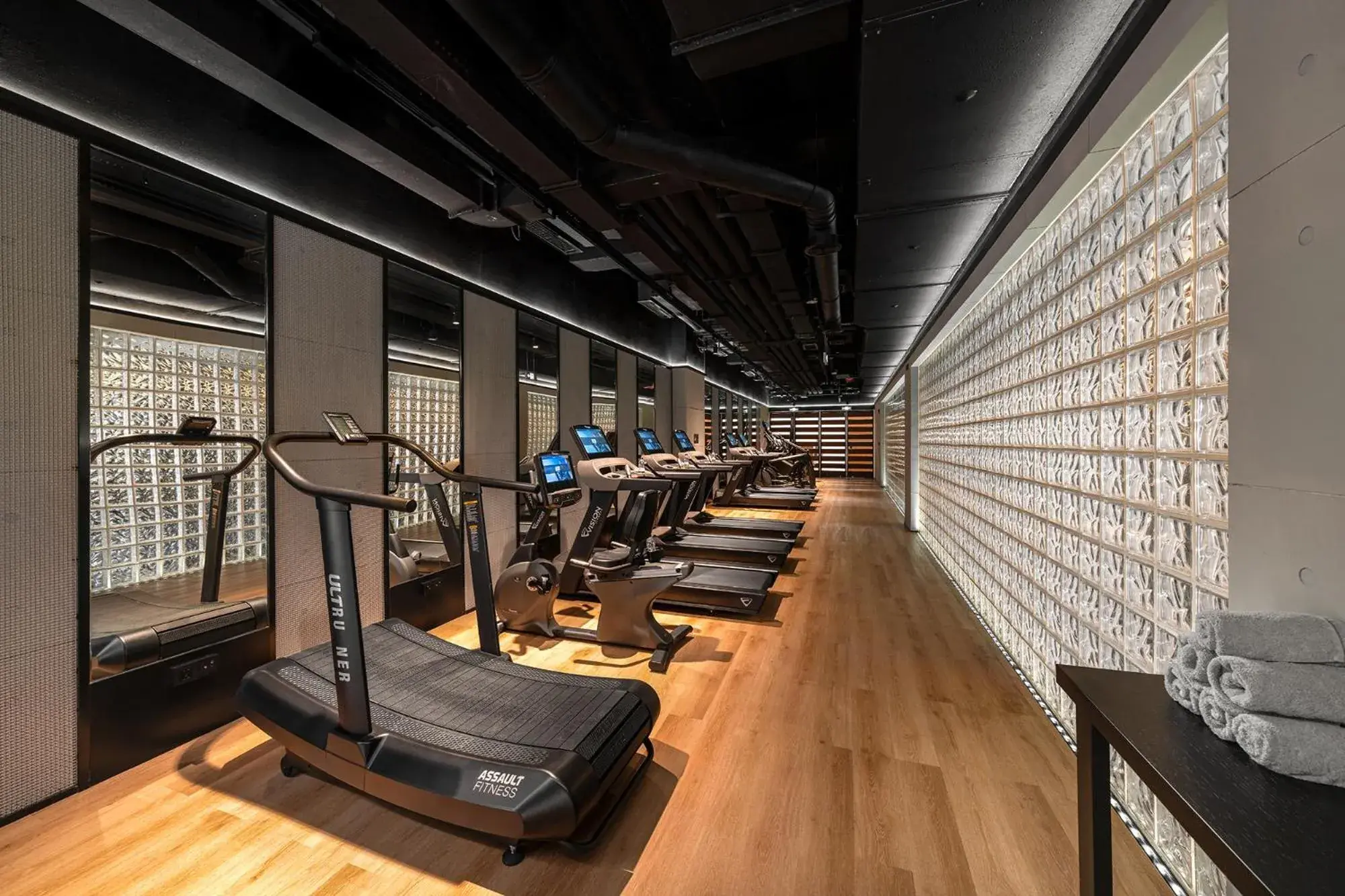 Fitness centre/facilities in Flow and Co. Qingdao, Autograph Collection Fitness centre/facilities in Flow and Co. Qingdao, Autograph Collection