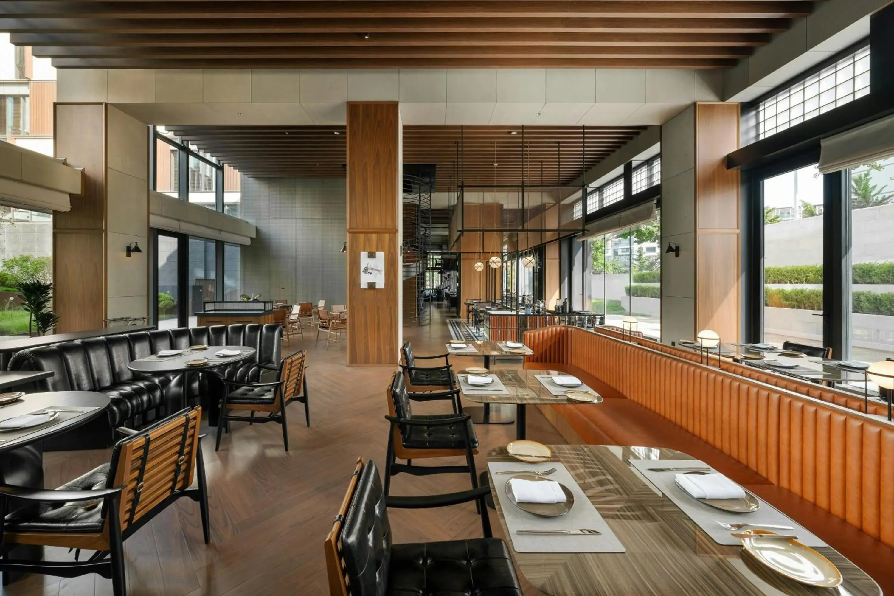 Restaurant/places to eat in Flow and Co. Qingdao, Autograph Collection Restaurant/places to eat in Flow and Co. Qingdao, Autograph Collection