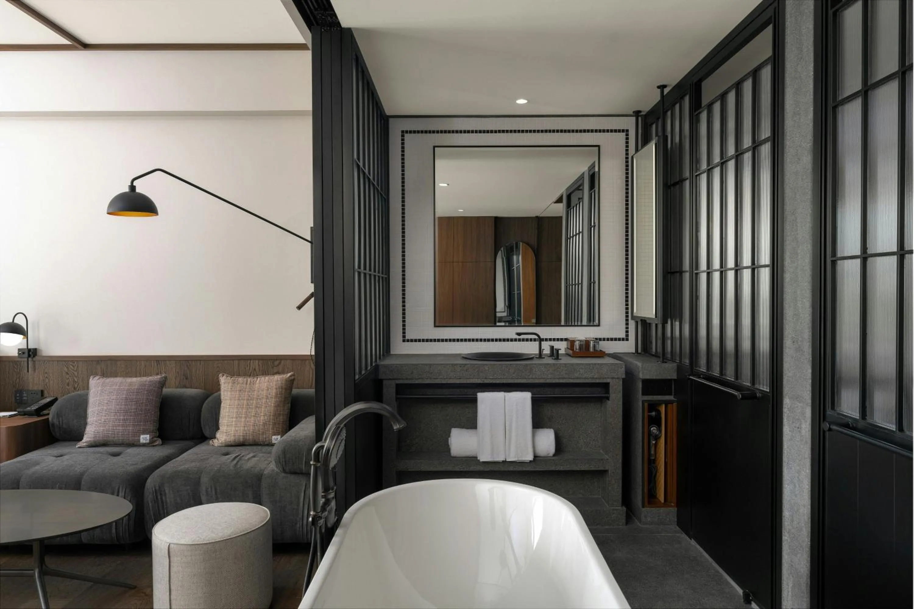 Bathroom in Flow and Co. Qingdao, Autograph Collection
