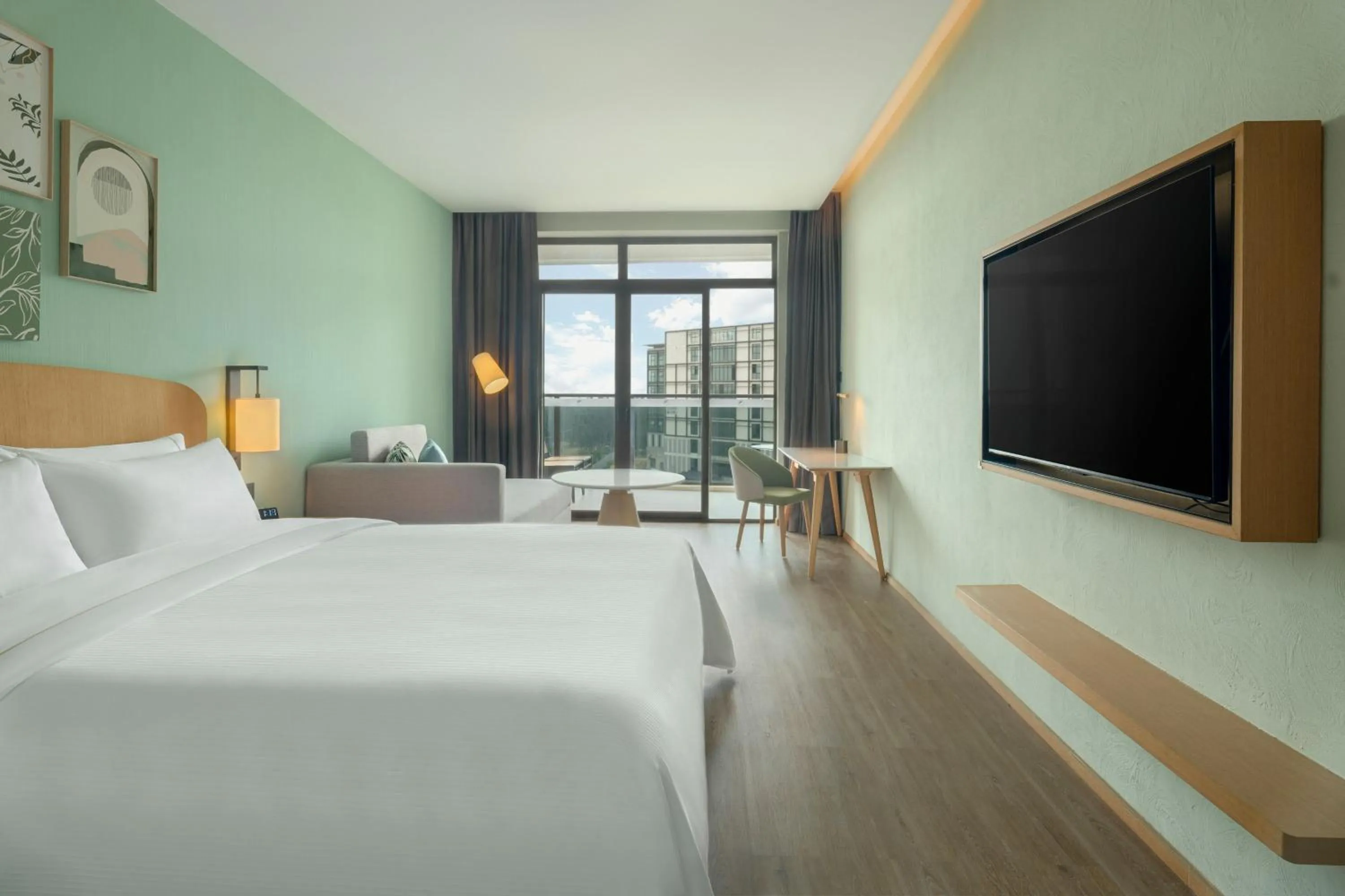 Photo of the whole room, Bed in Element Yangjiang Hailing Island