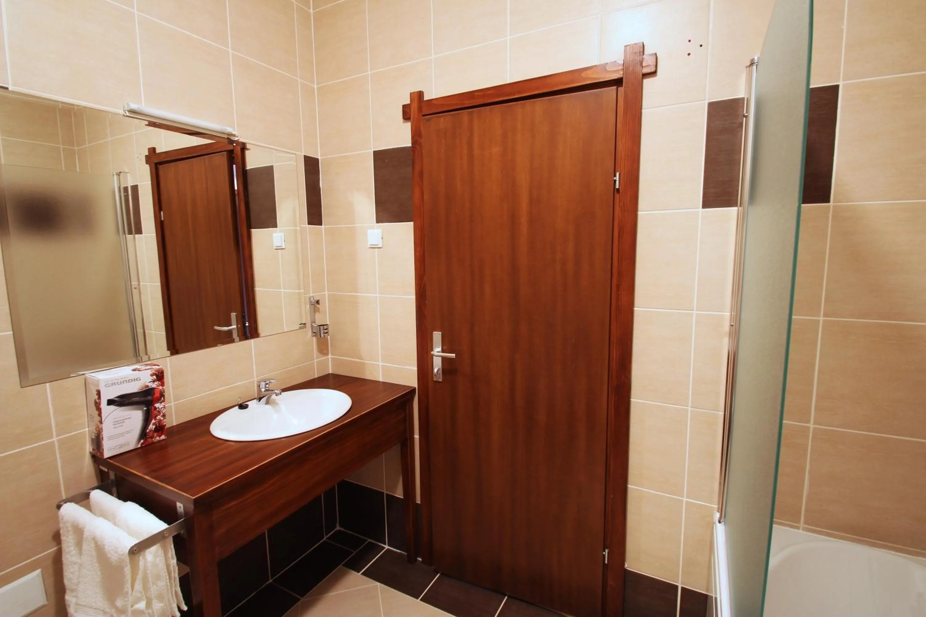 Bathroom in Hotel Lug