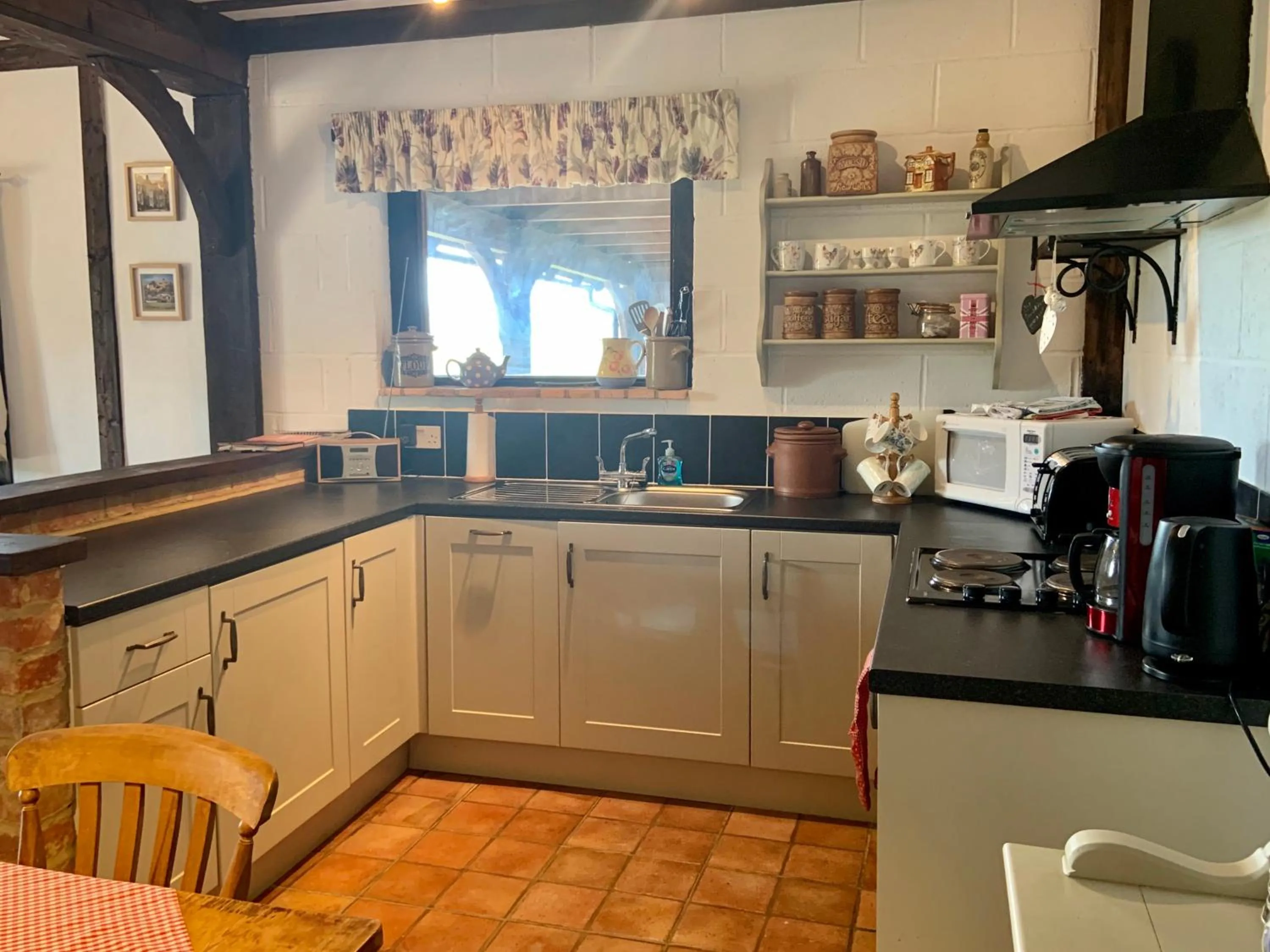 Coffee/tea facilities in Rose Cottage