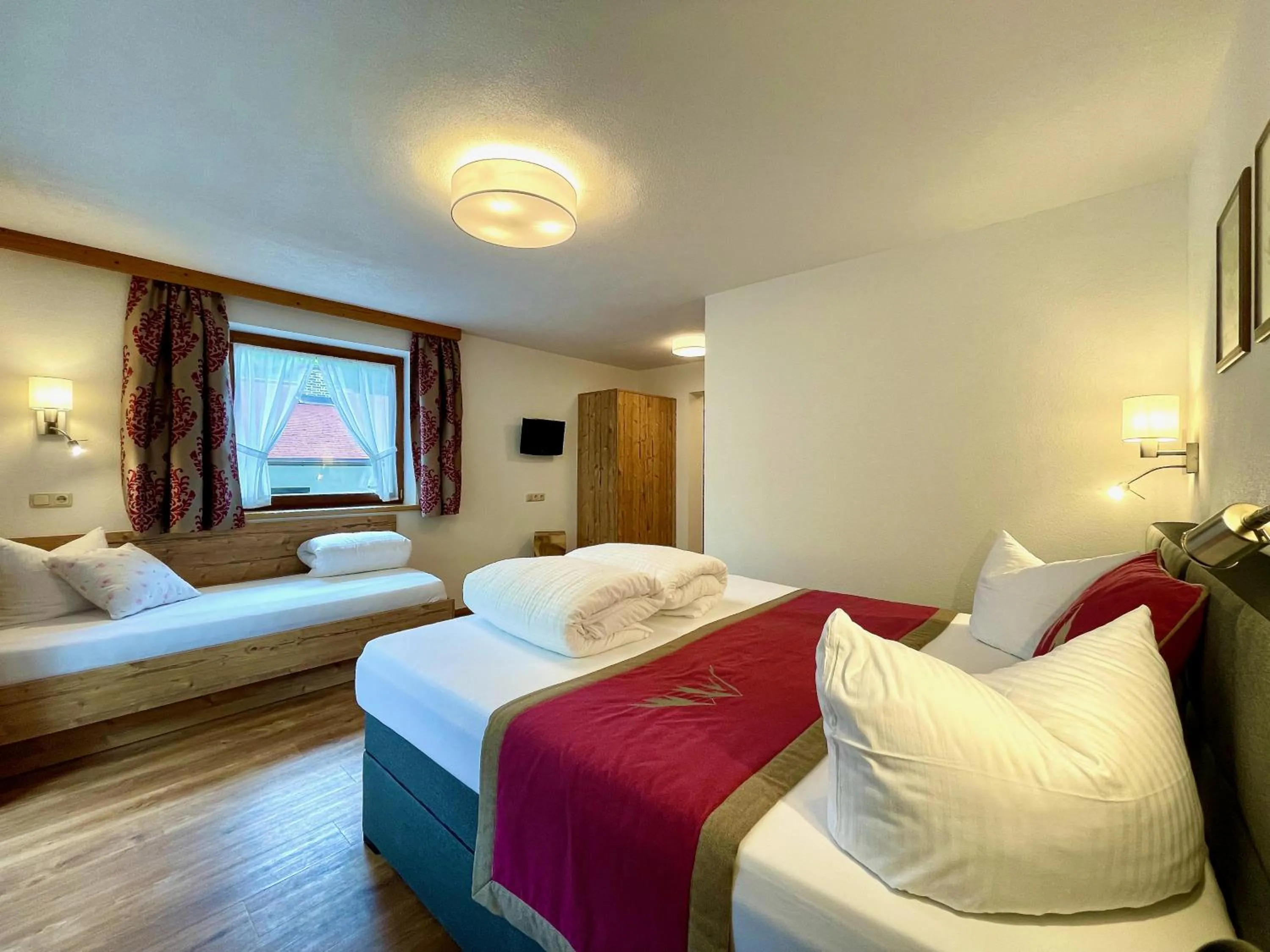 Photo of the whole room, Bed in Apart Fortuna