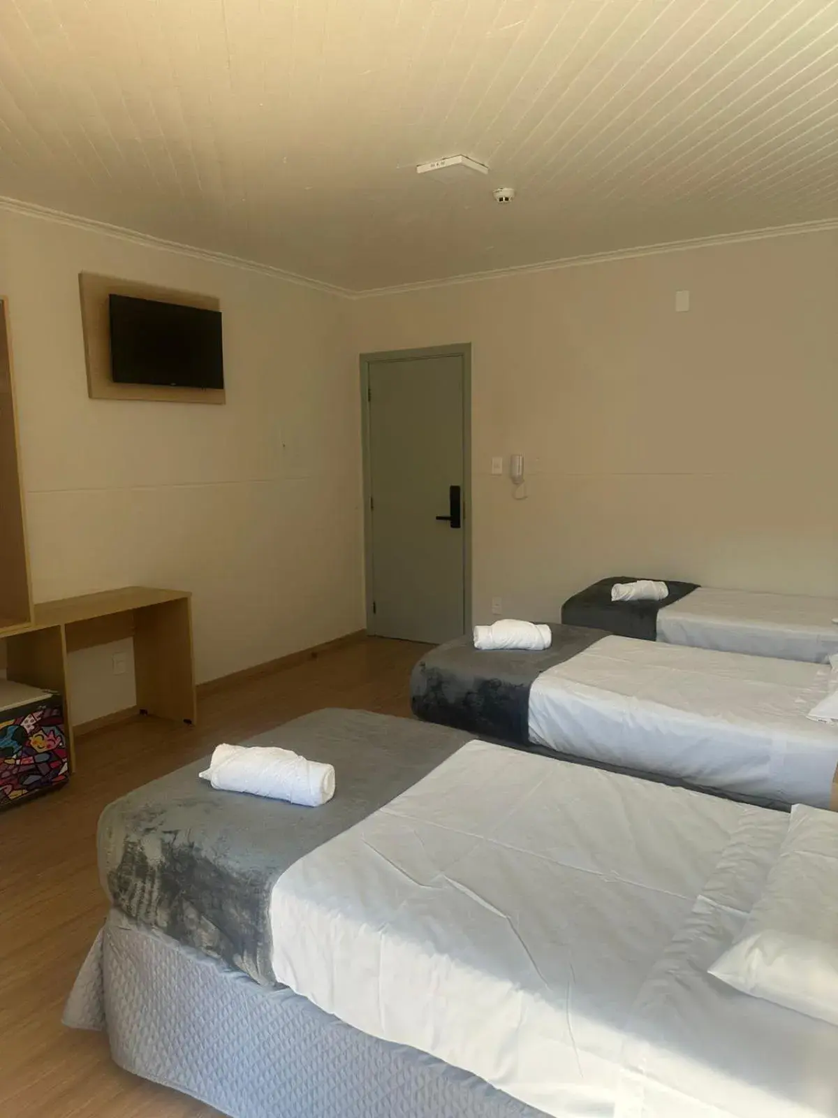 Standard Quadruple Room in Unity Hotel - Votorantim - SP Standard Quadruple Room in Unity Hotel - Votorantim - SP