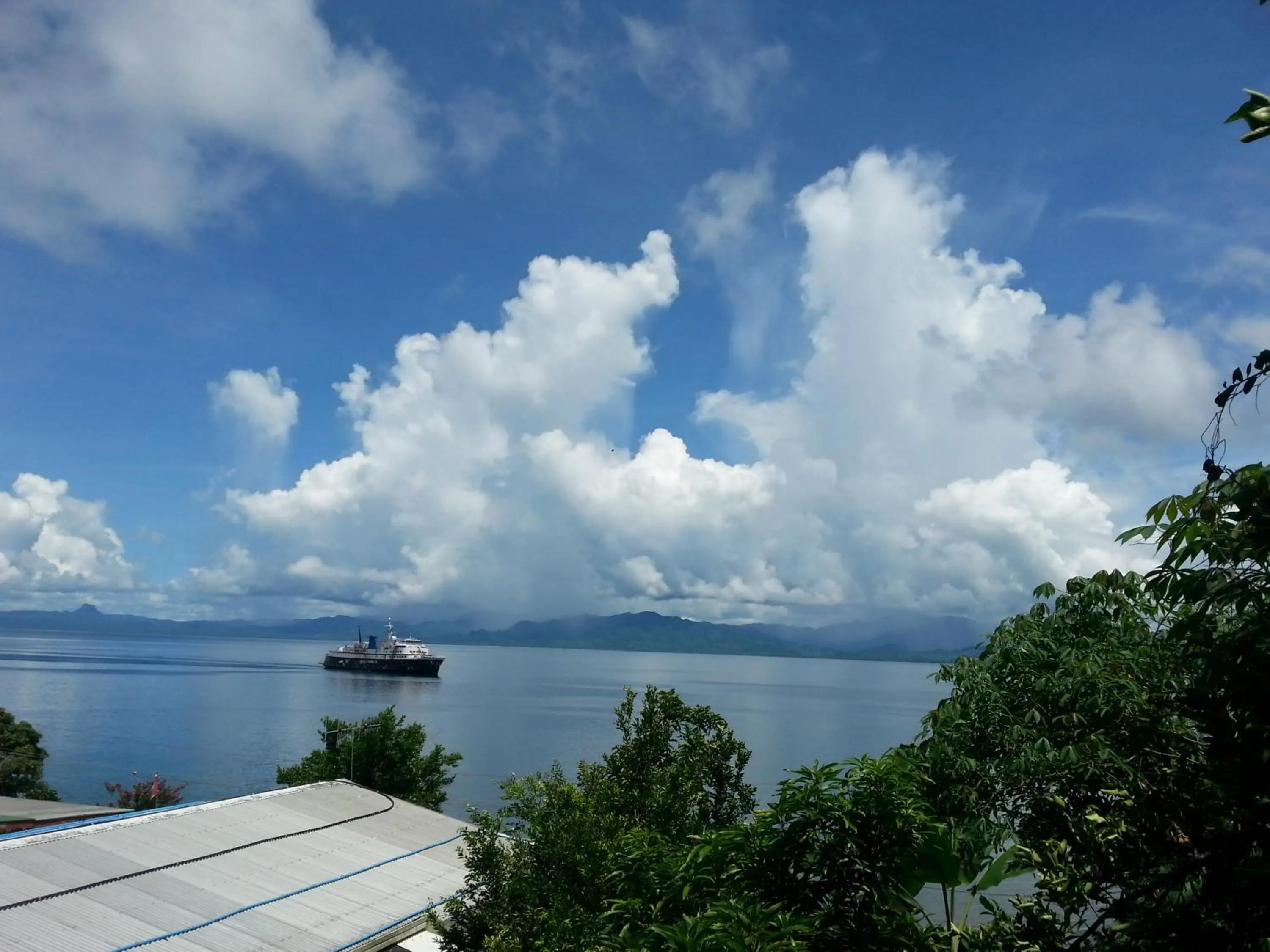 Mountain view in Gecko Lodge Fiji