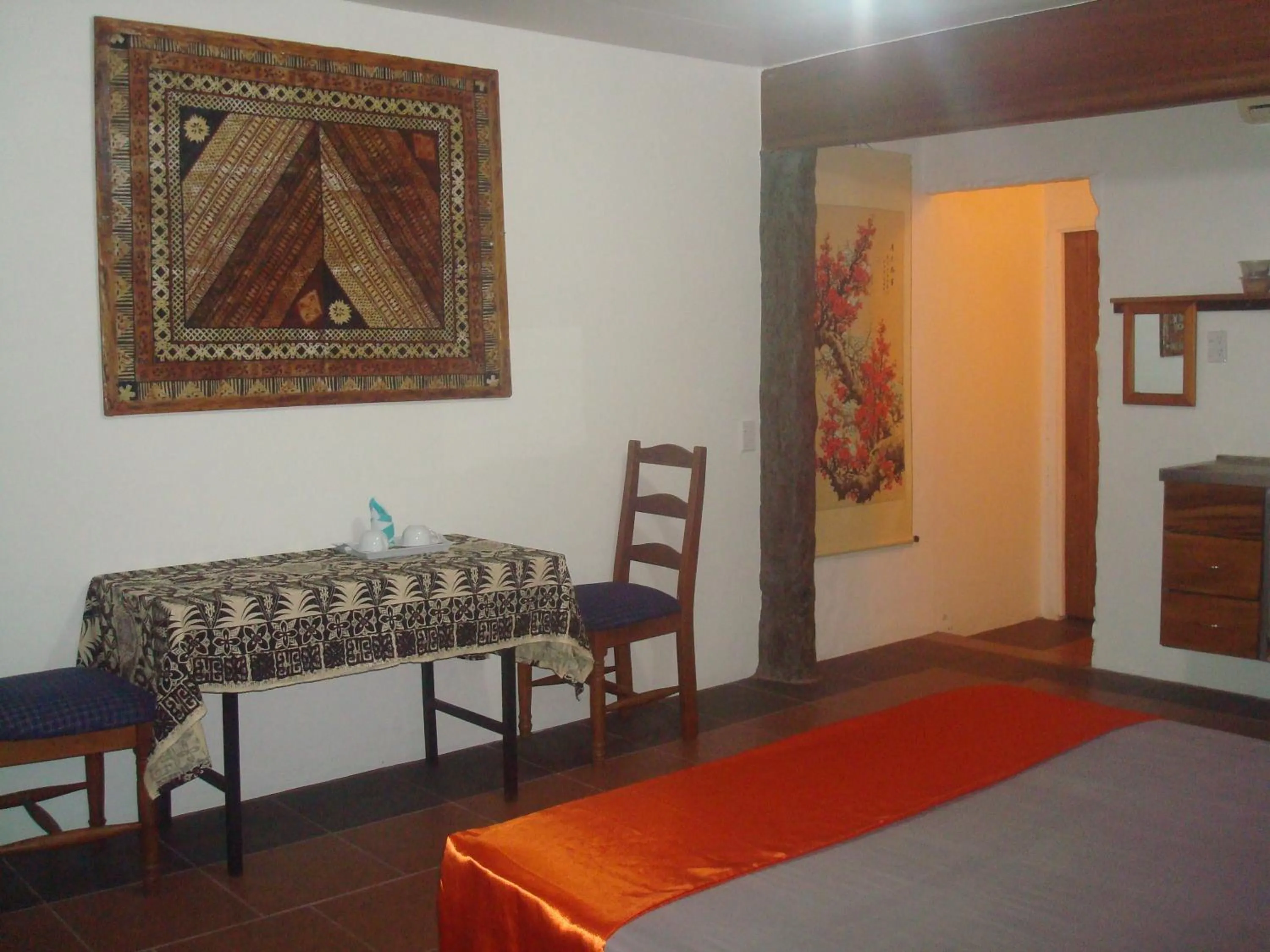 Decorative detail, Bed in Gecko Lodge Fiji