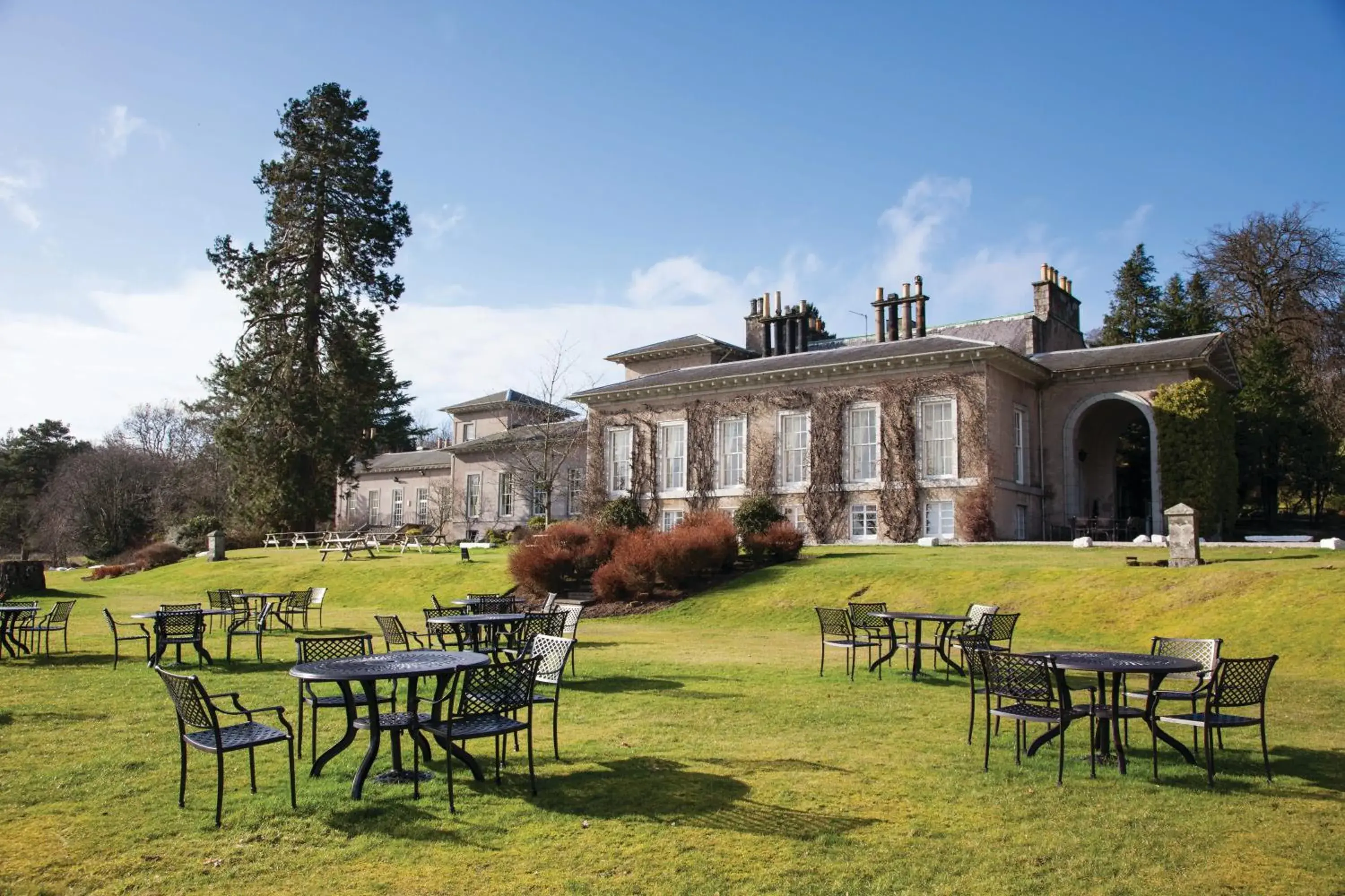 Property building in Thainstone House Property building in Thainstone House