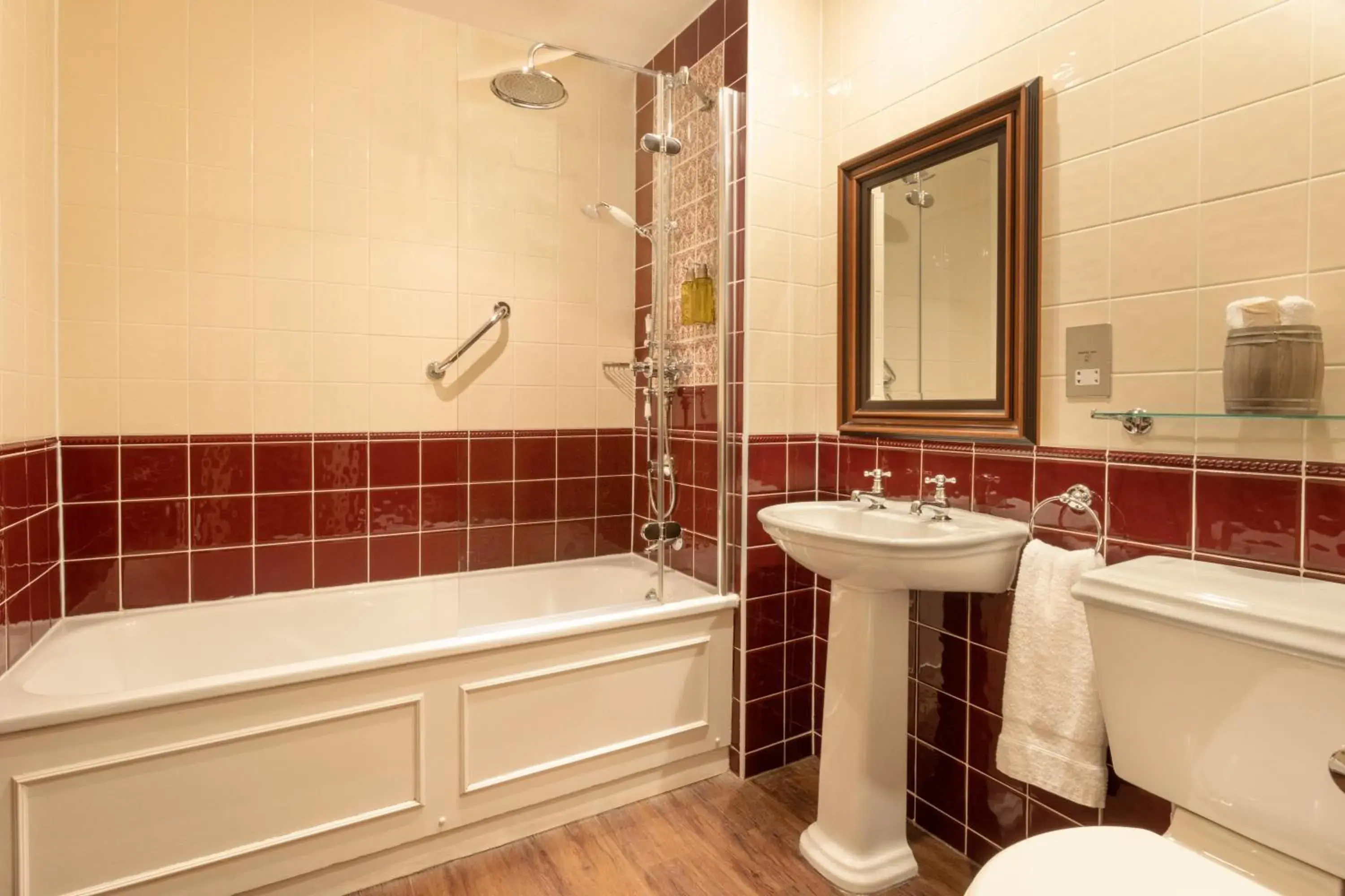 Bathroom in Thainstone House Bathroom in Thainstone House