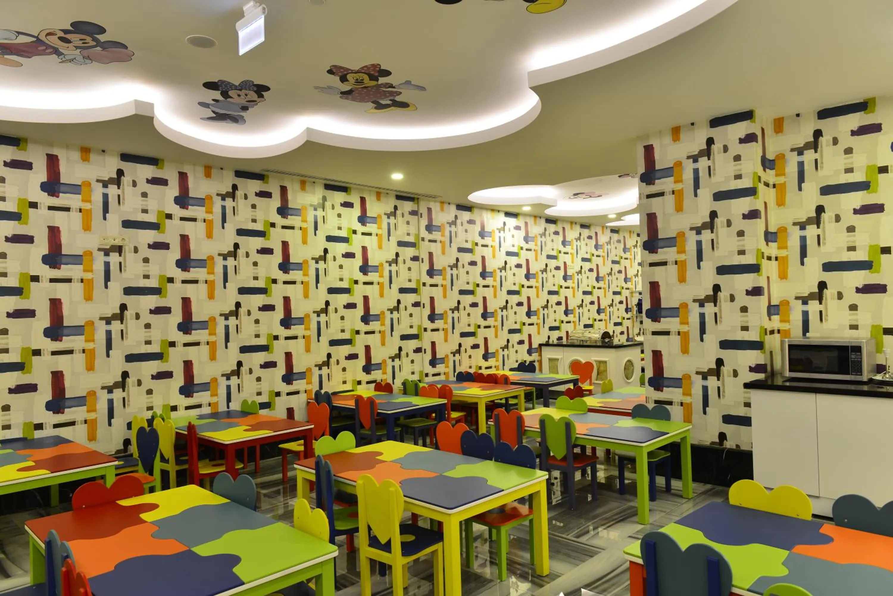 Food in Azura Deluxe Resort & Spa - Ultra All Inclusive