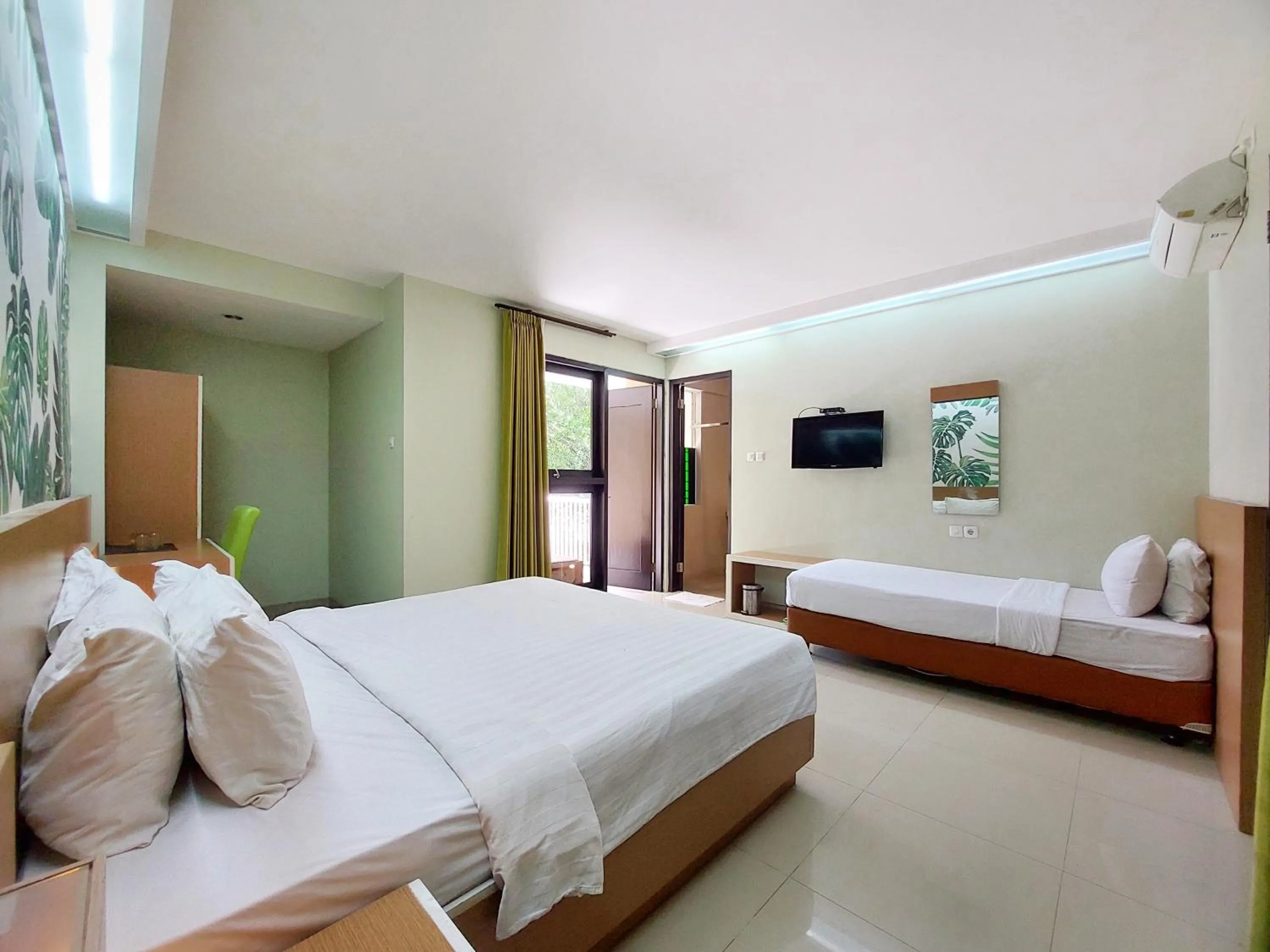 Bed in Shinta Guesthouse