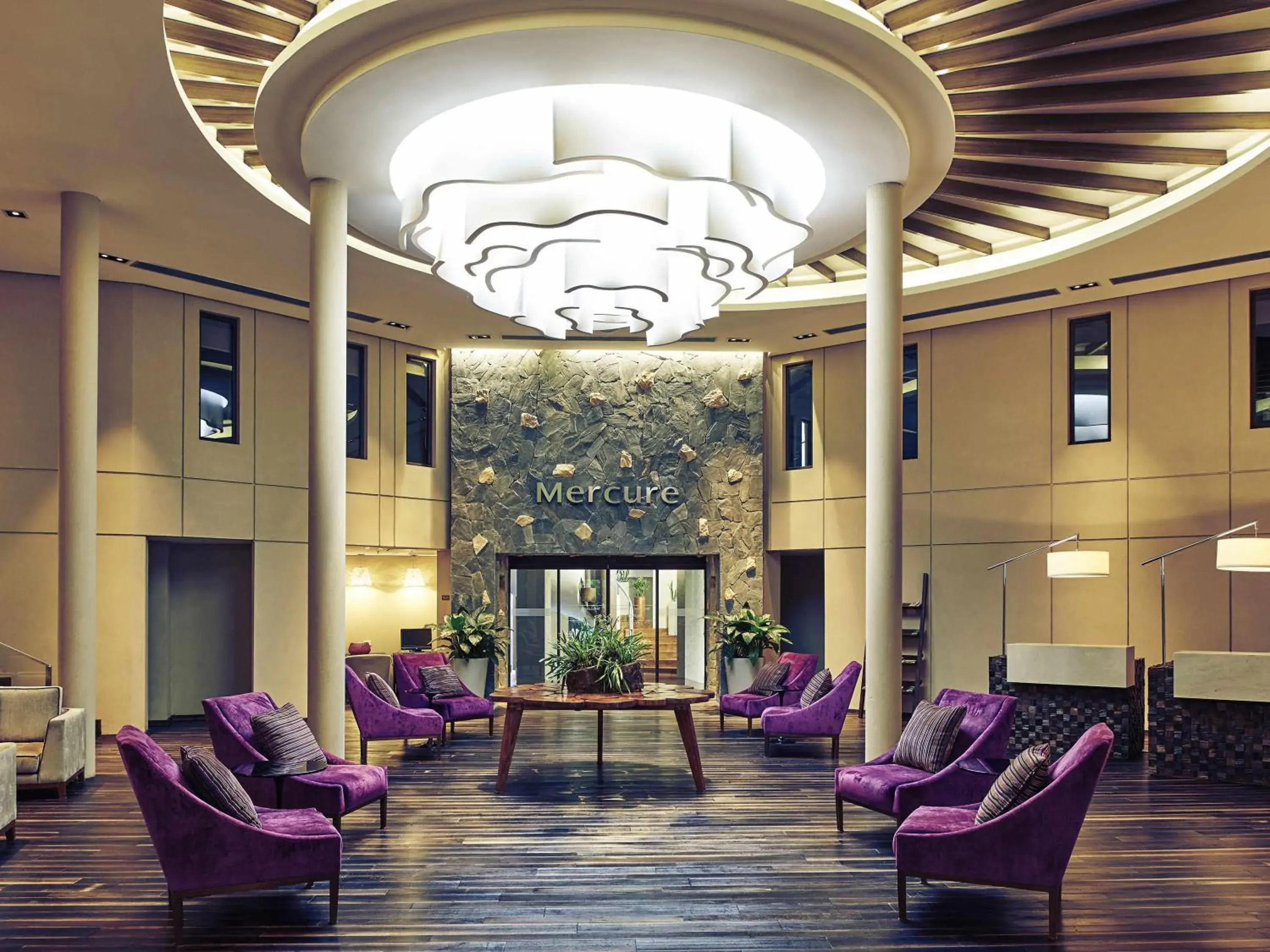 Property building in Mercure Iguazu Hotel Iru Property building in Mercure Iguazu Hotel Iru