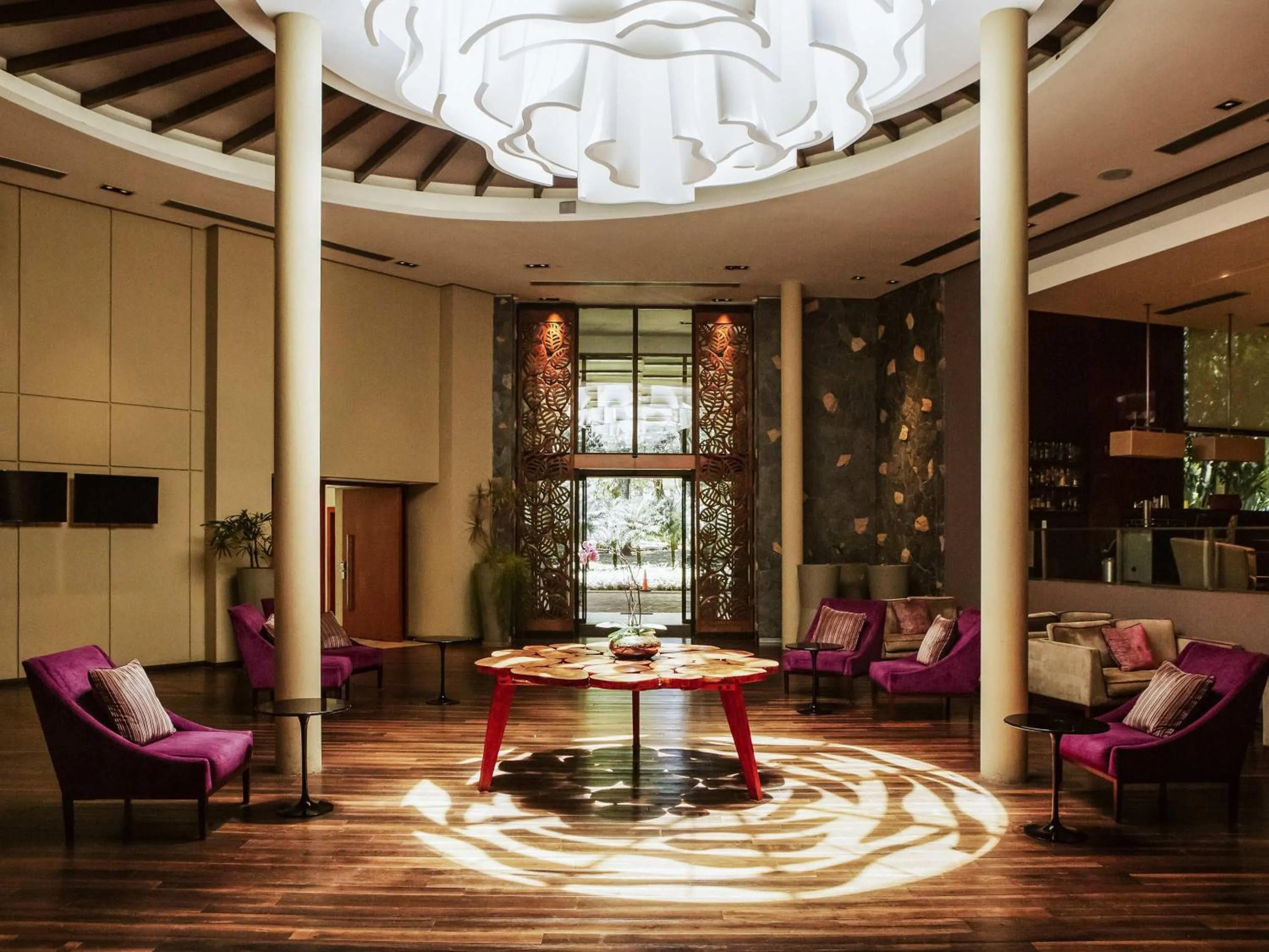 Property building in Mercure Iguazu Hotel Iru