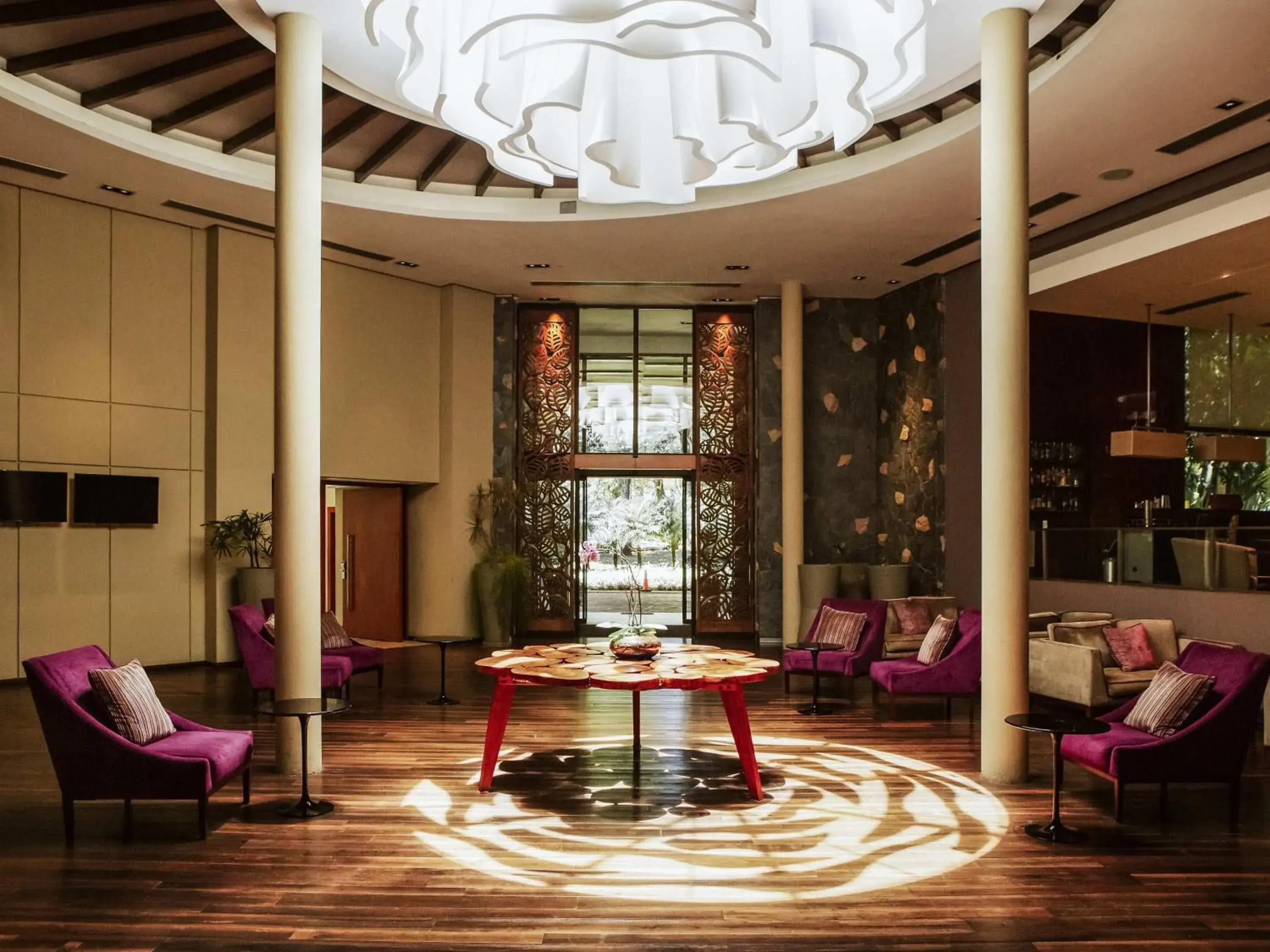 Property building in Mercure Iguazu Hotel Iru Property building in Mercure Iguazu Hotel Iru