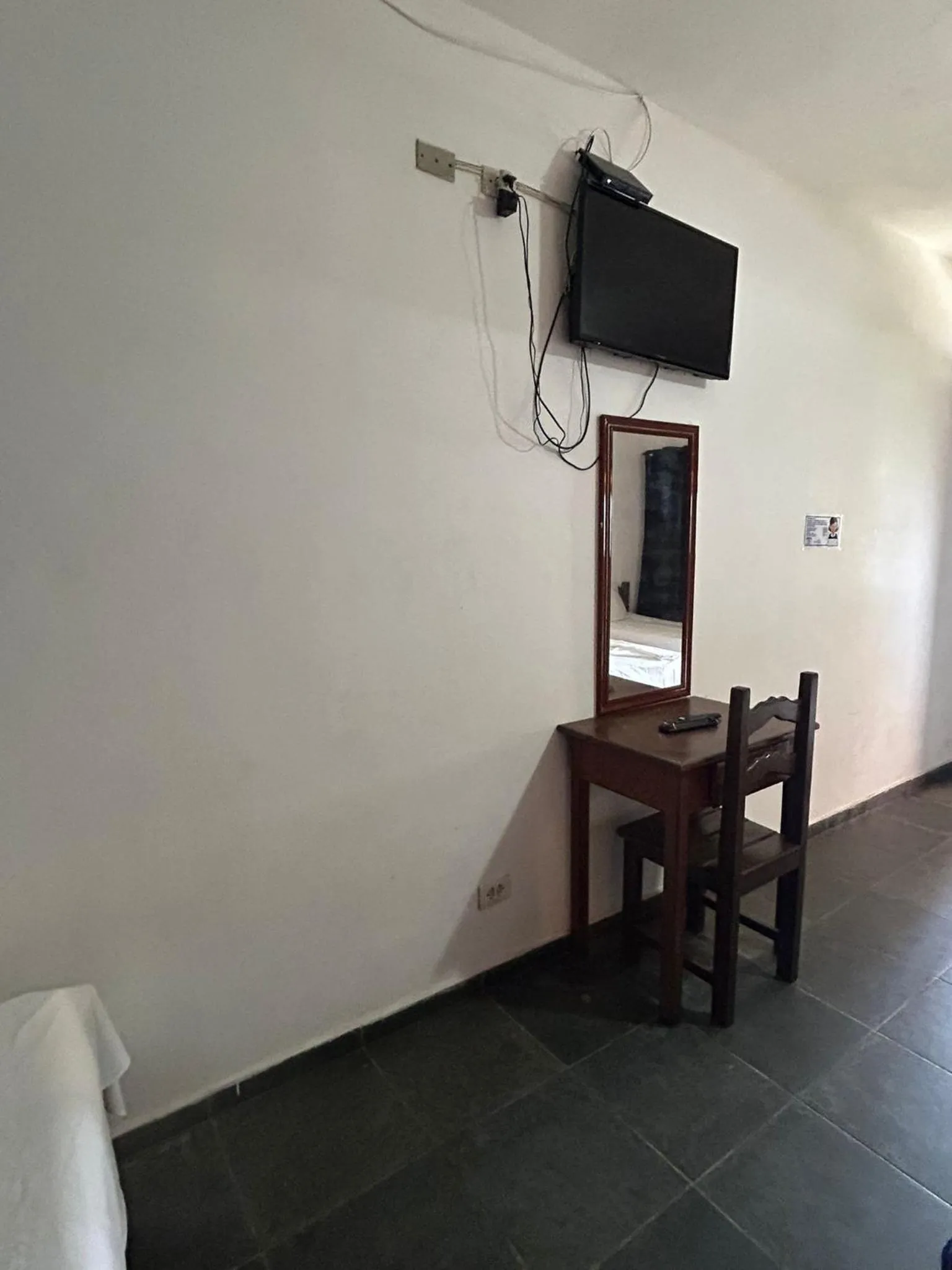 TV and multimedia in Pousada e Restaurante Frente Mar H Guarujá