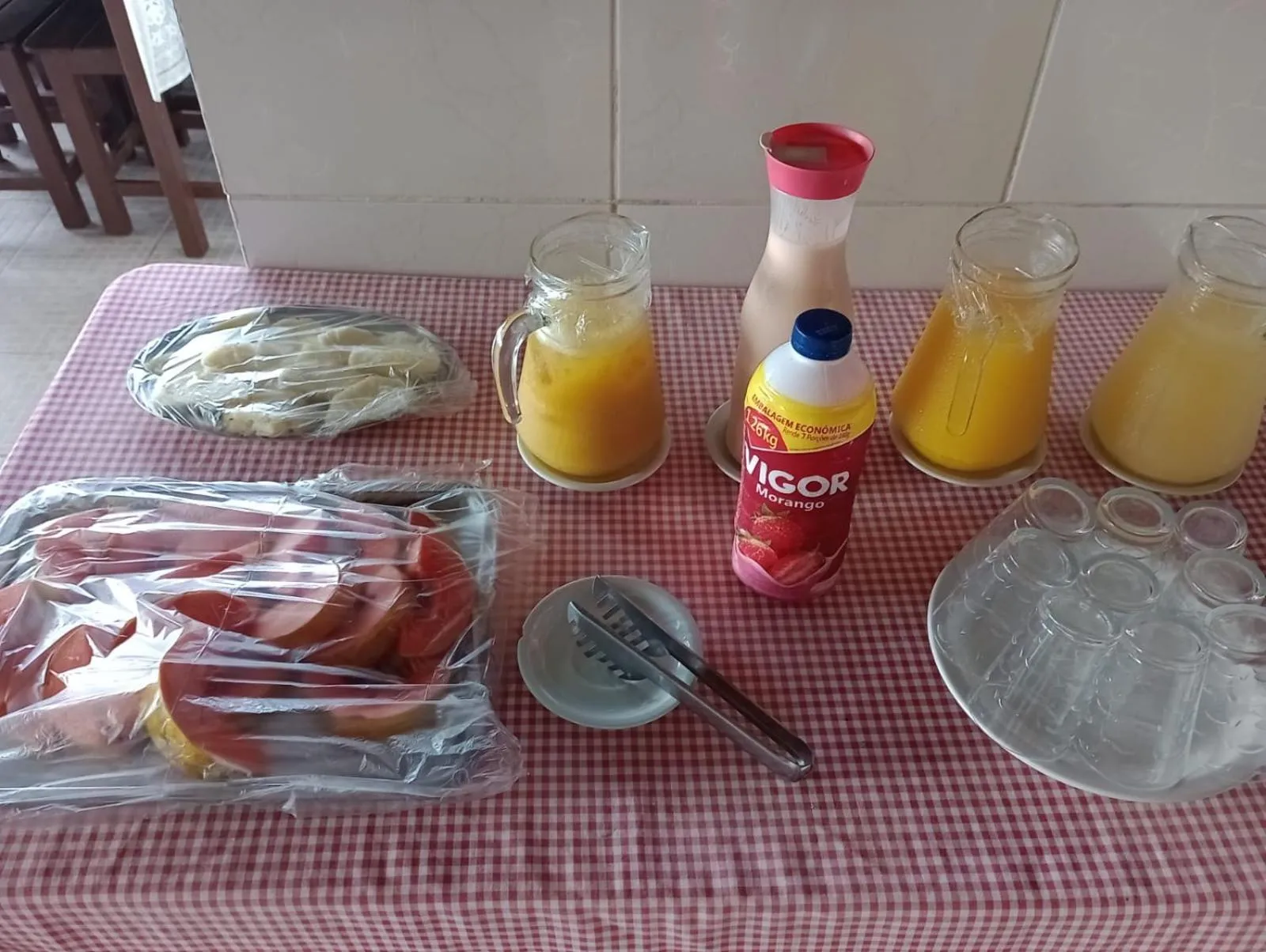 Food and drinks in Pousada e Restaurante Frente Mar H Guarujá