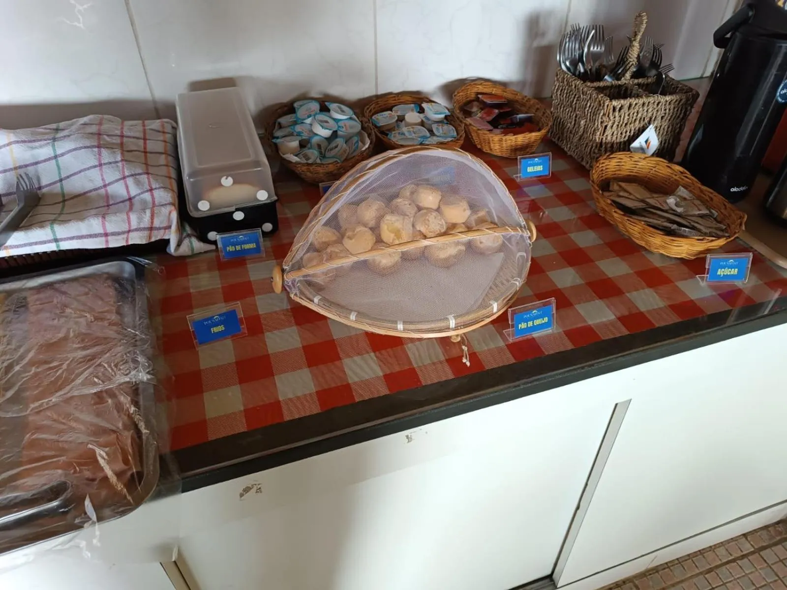 Food and drinks in Pousada e Restaurante Frente Mar H Guarujá