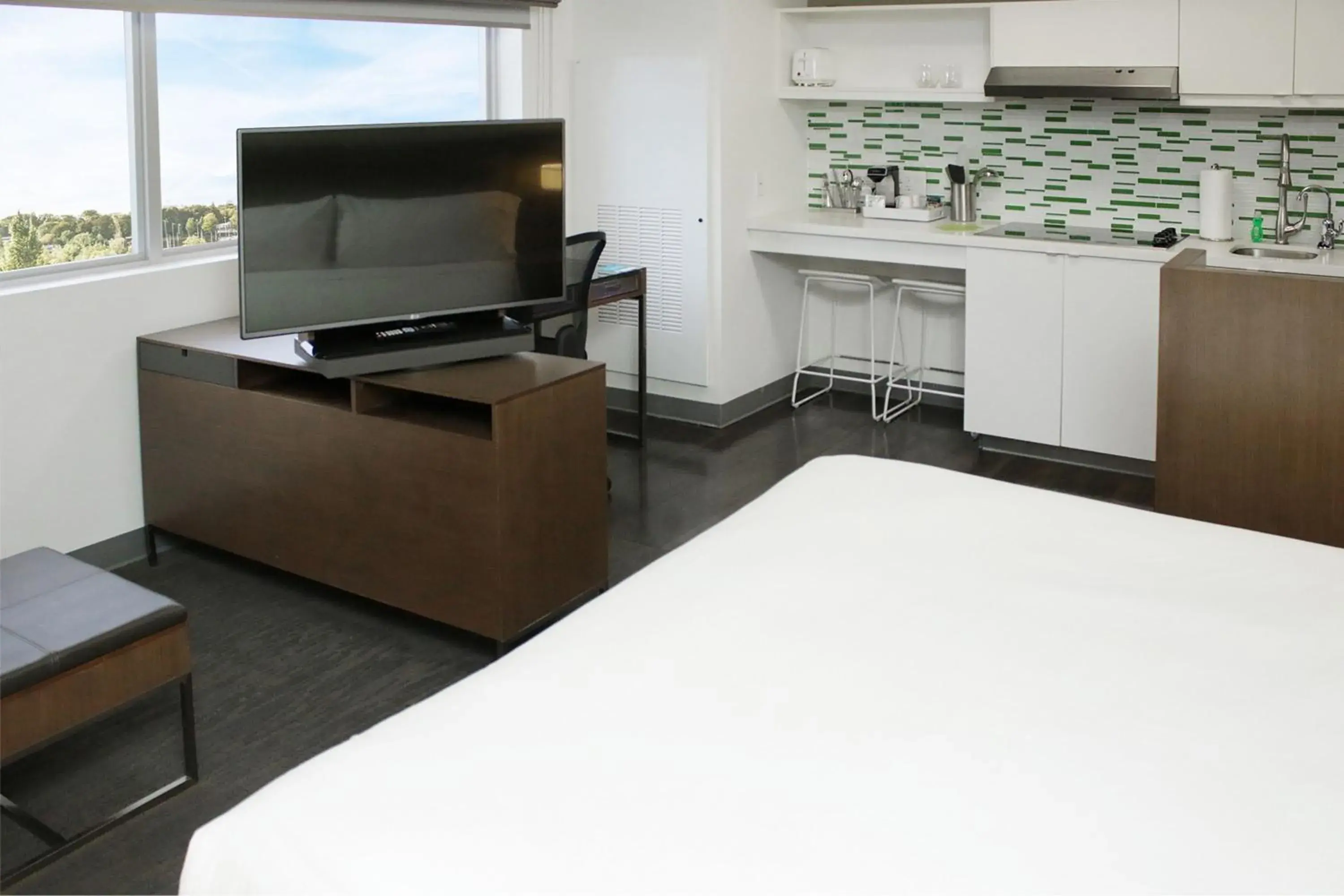 King Studio Room in Element Miami Doral King Studio Room in Element Miami Doral