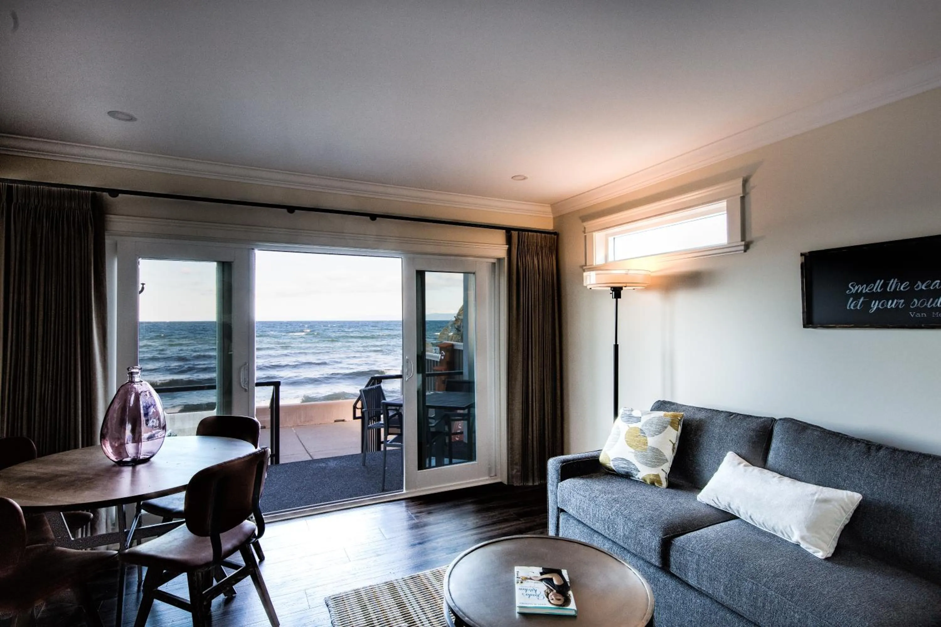 Communal lounge/ TV room in Qualicum Beach Ocean Suites