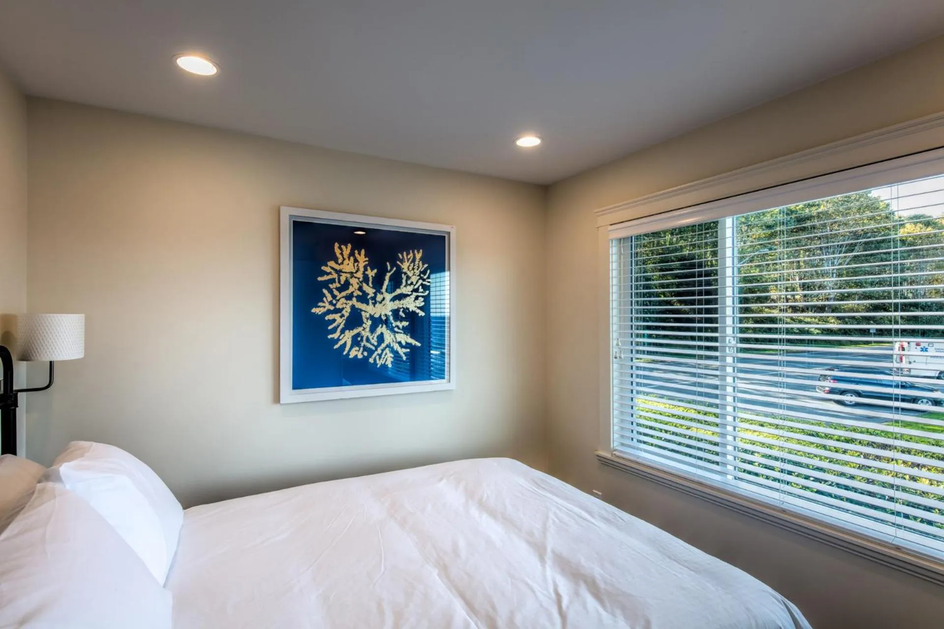 Bed in Qualicum Beach Ocean Suites