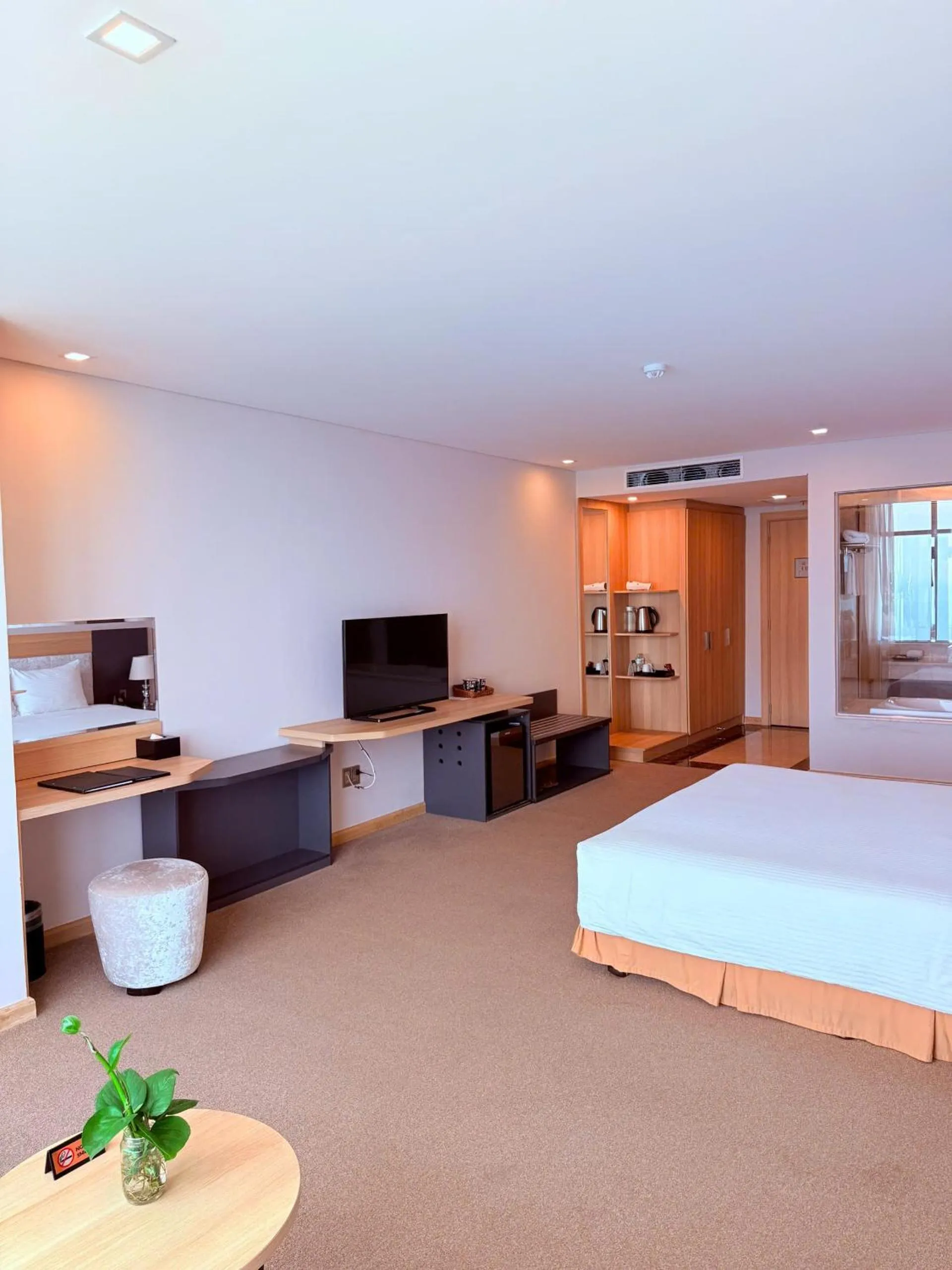 Bed in Muong Thanh Luxury Nha Trang Hotel