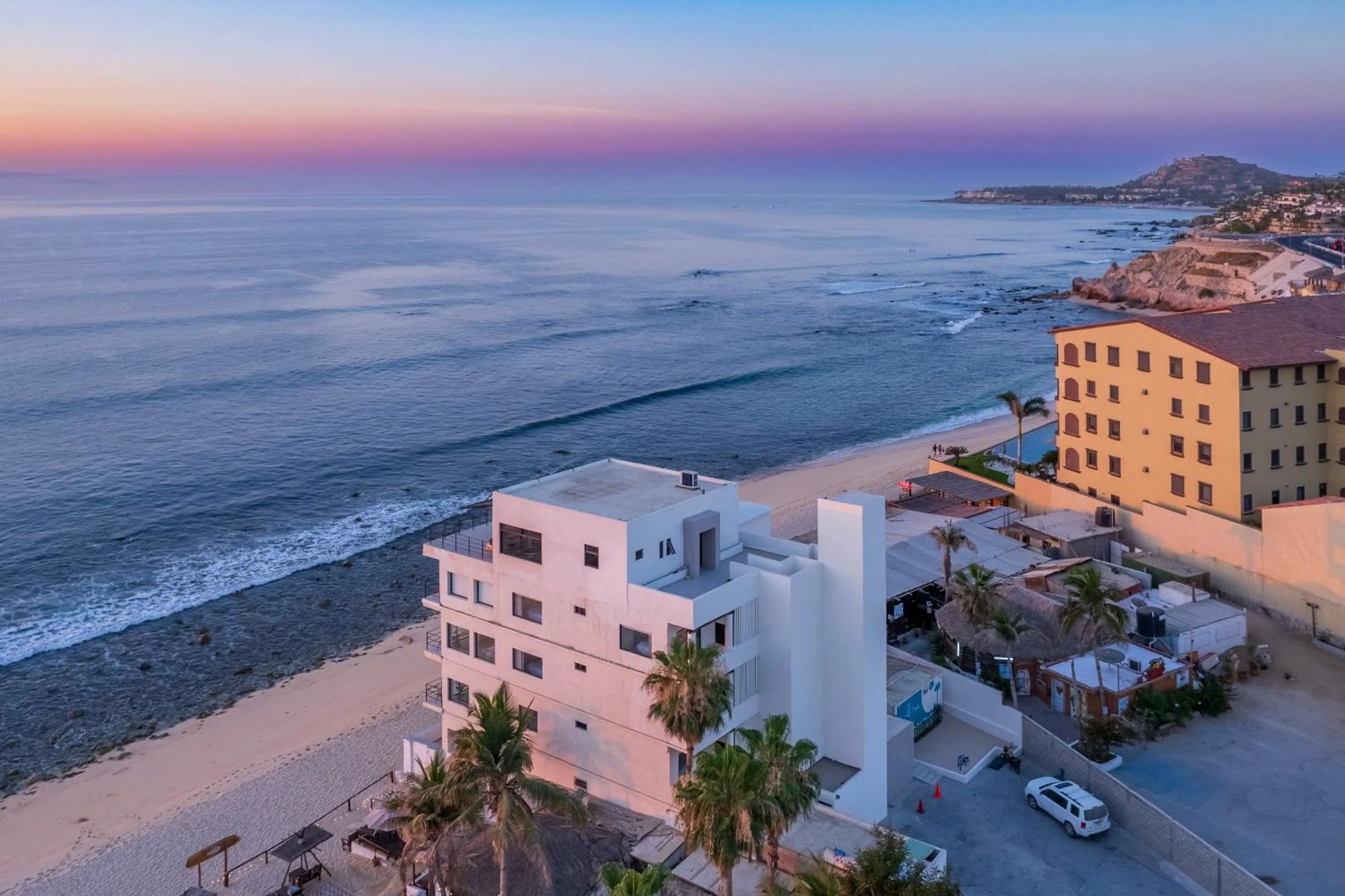 Property building in Cabo Break Hotel