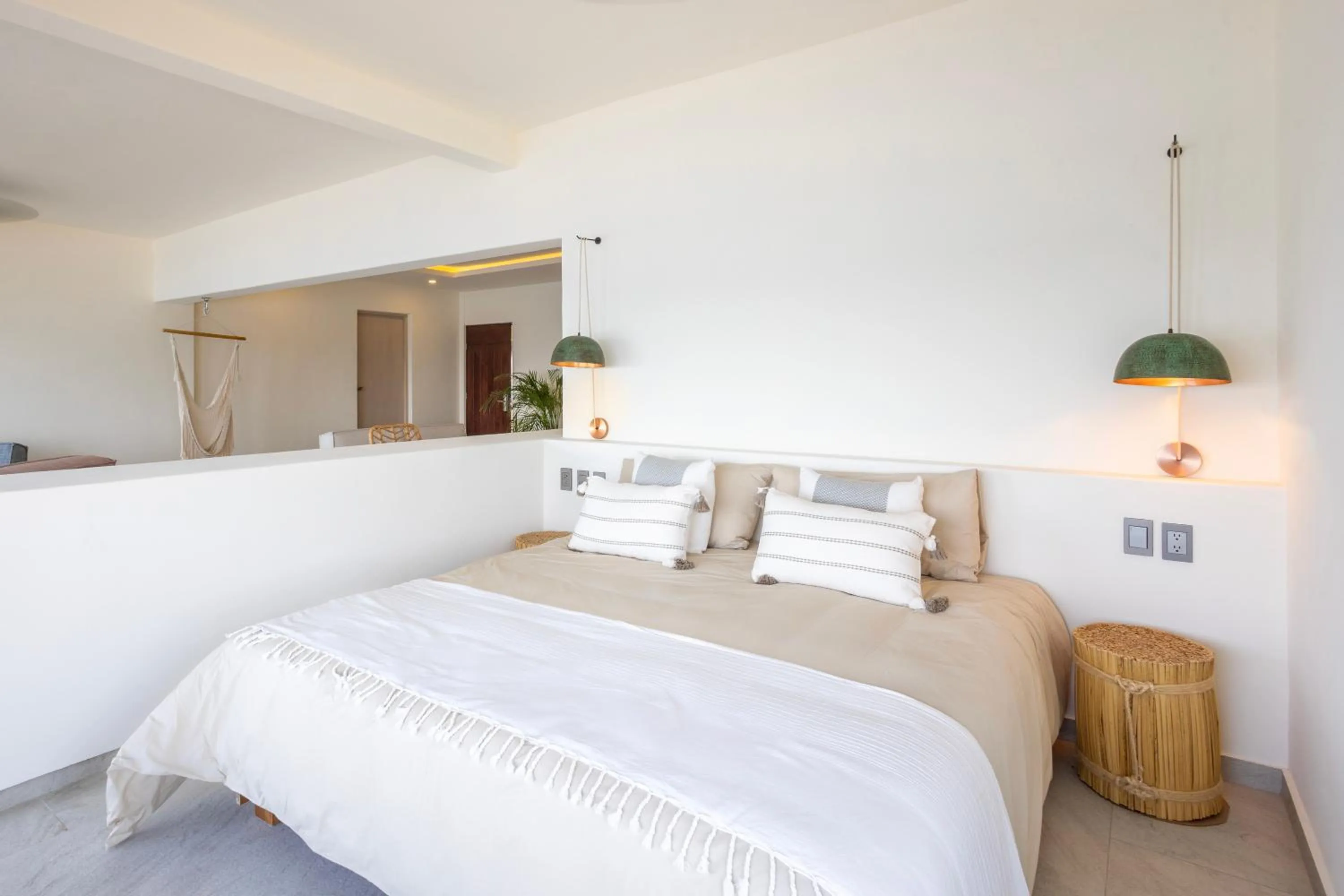 Bed in Cabo Break Hotel