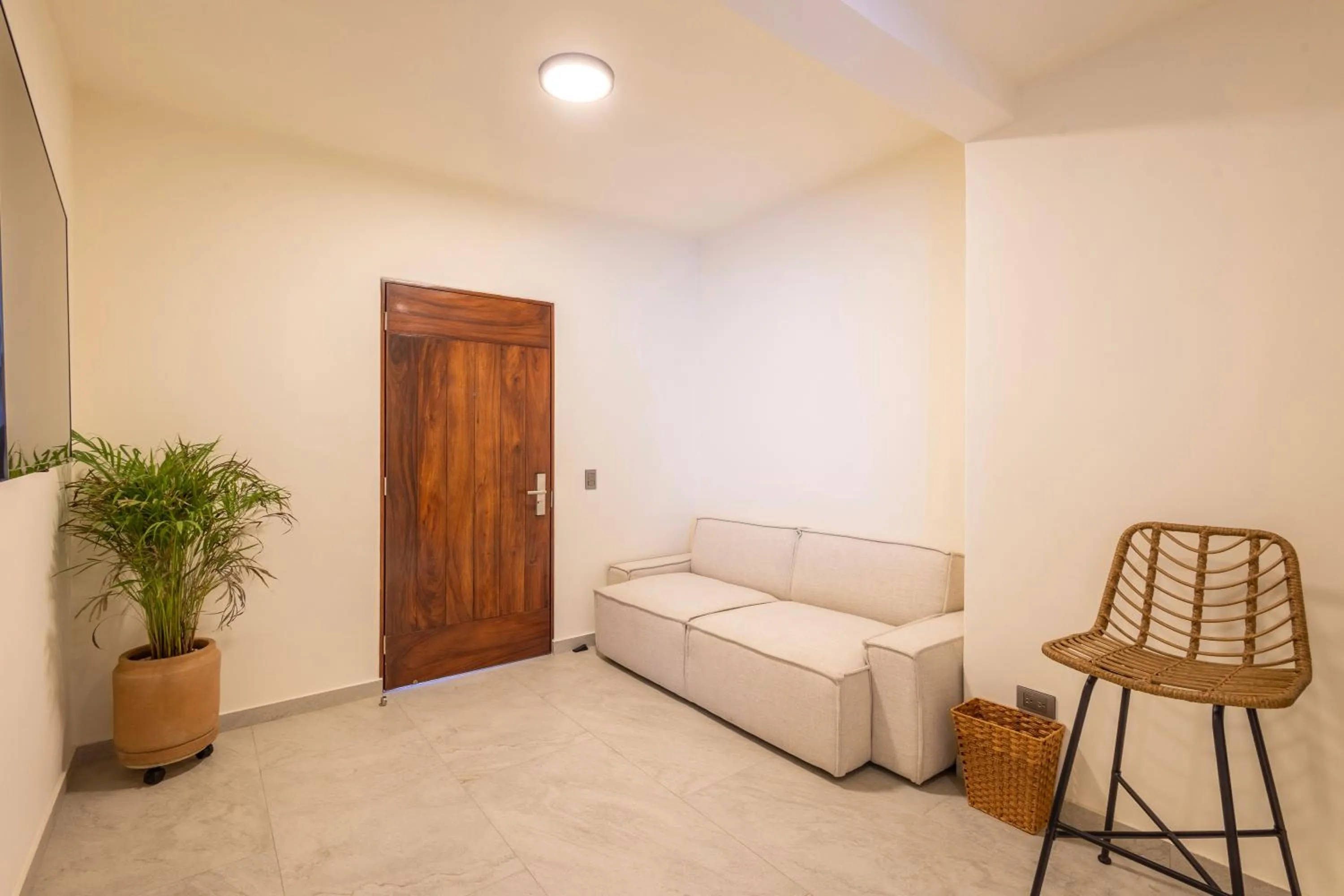 Living room, Bed in Cabo Break Hotel