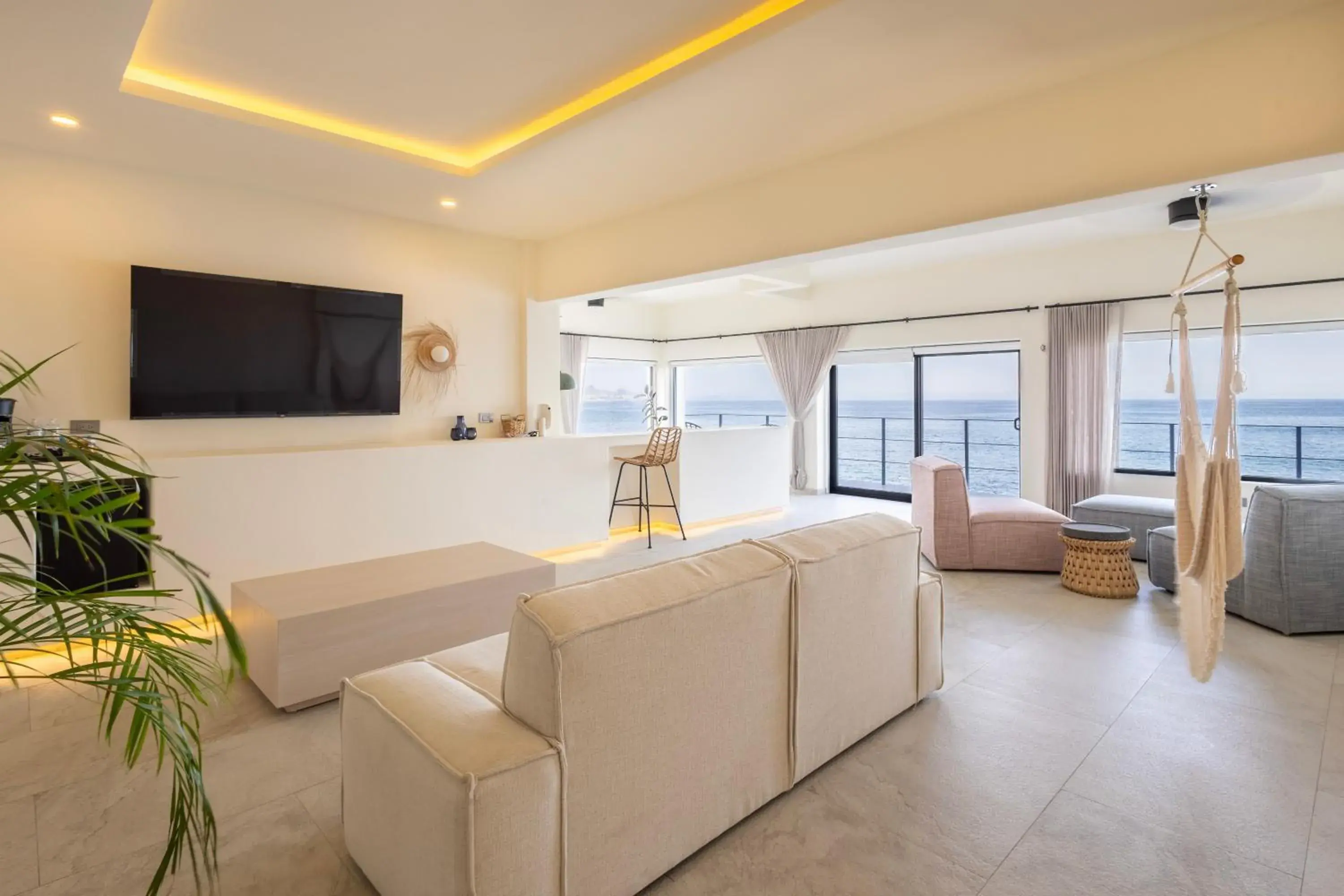 Deluxe Suite with Sea View in Cabo Break Hotel Deluxe Suite with Sea View in Cabo Break Hotel