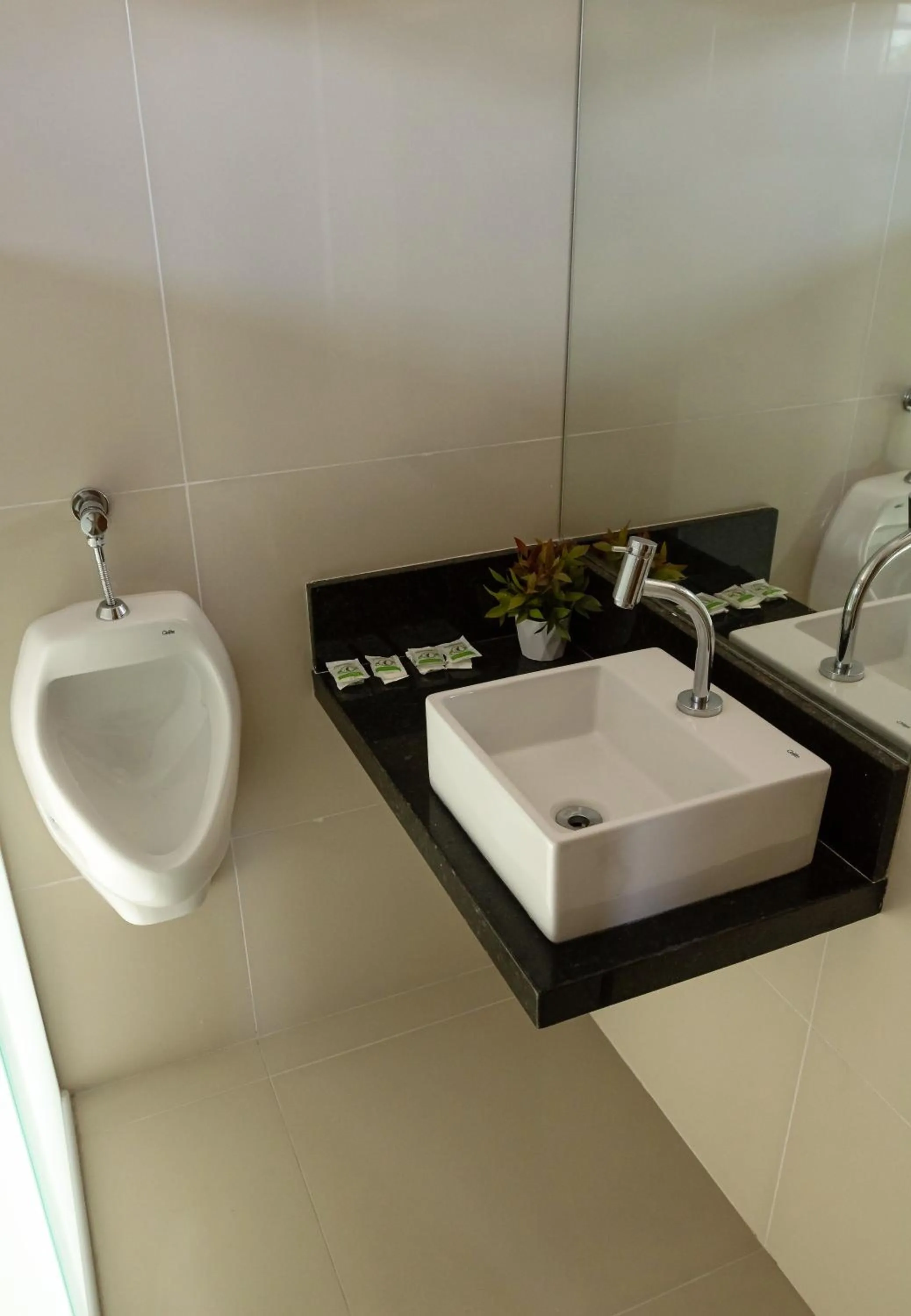 Toilet in Pousada Elo Inn