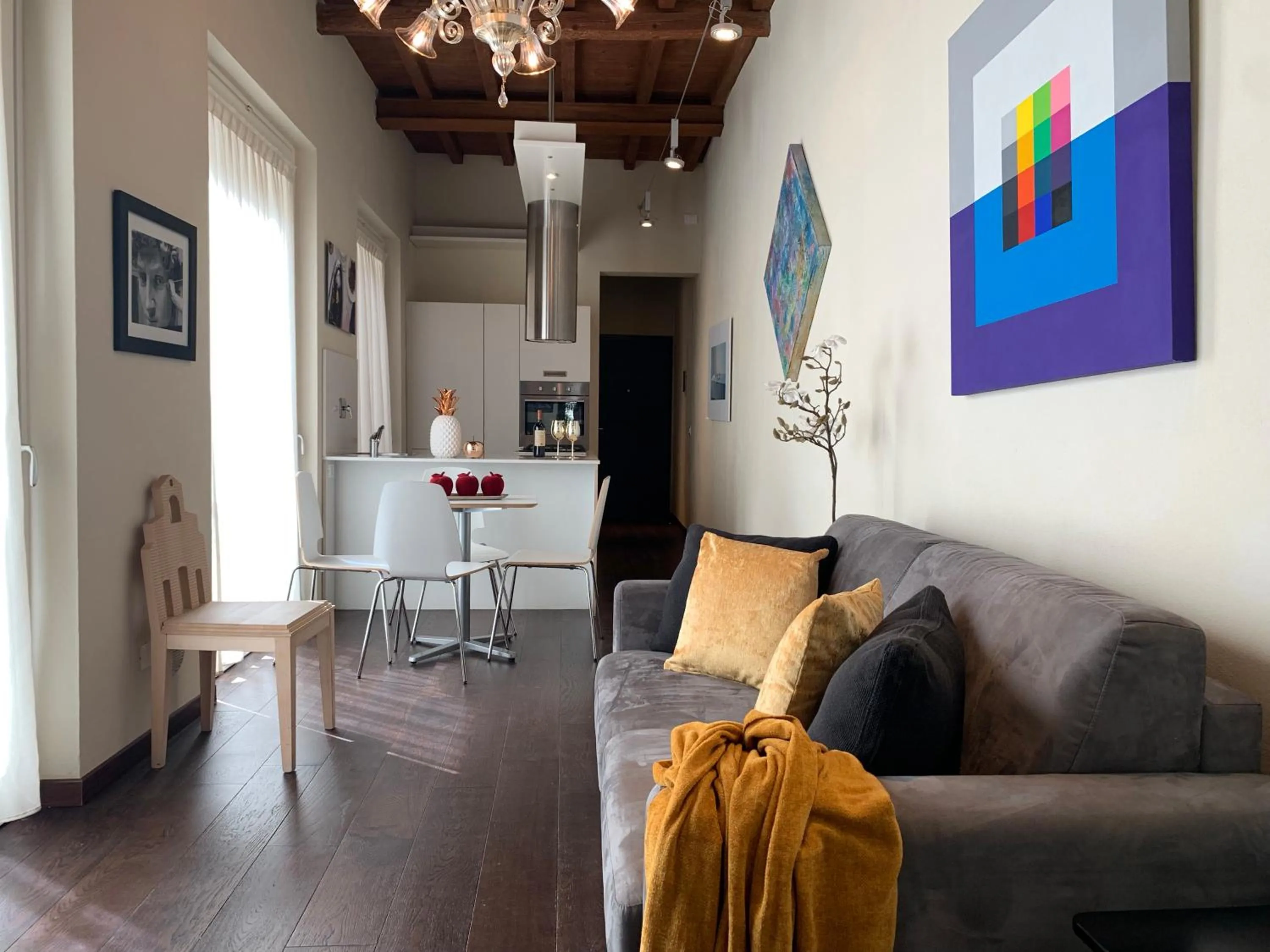 Living room in Florence Art Apartments