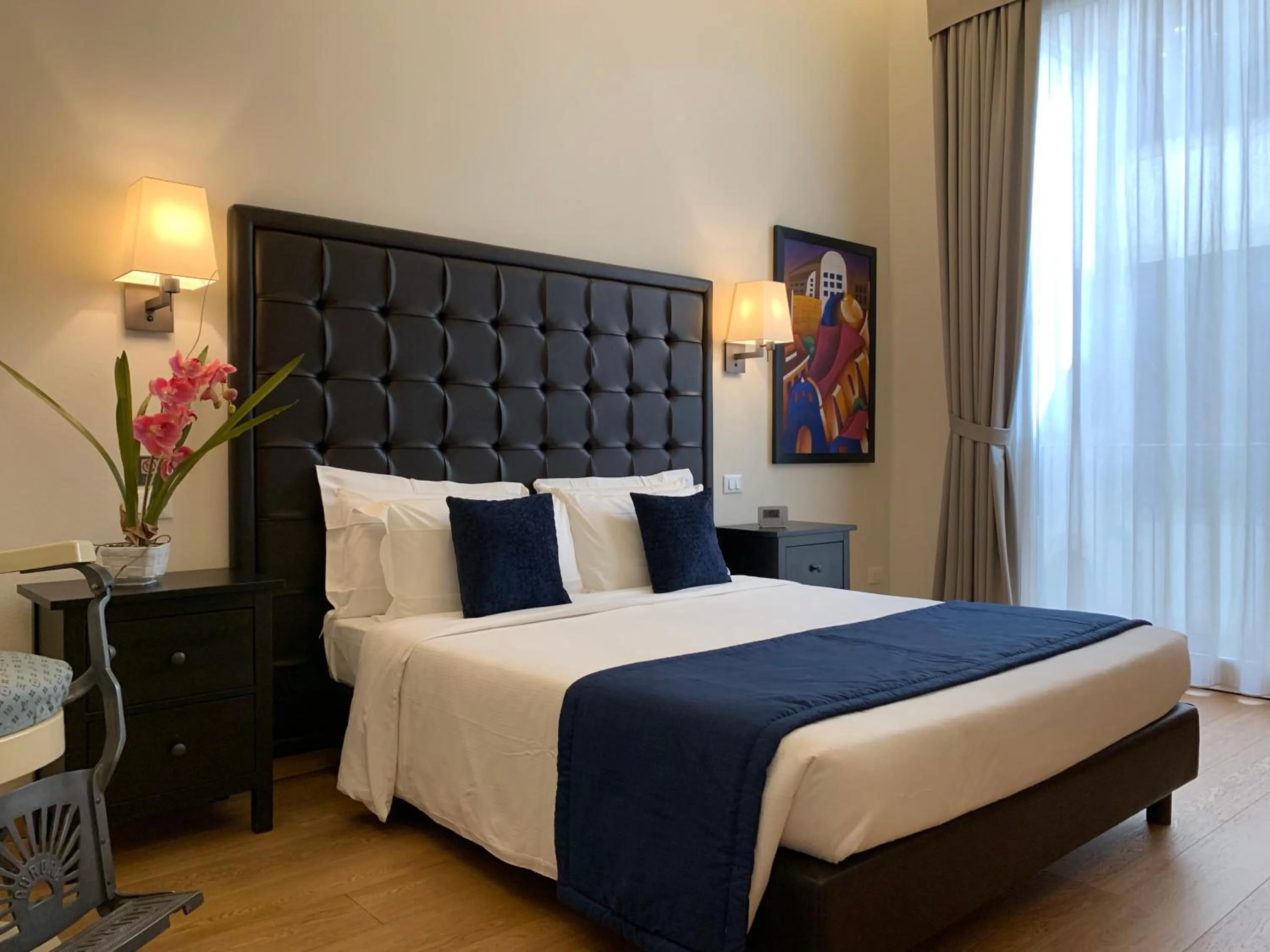 Bed in Florence Art Apartments