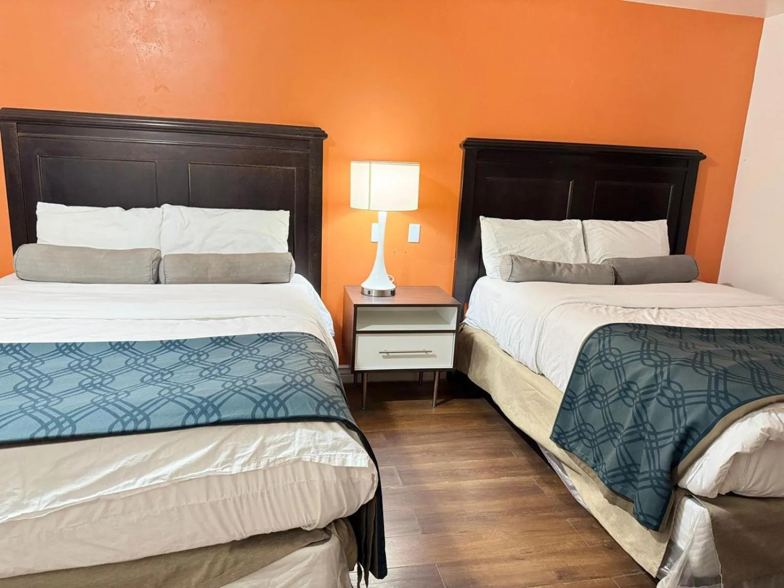 Bed in Alien Residence Inn