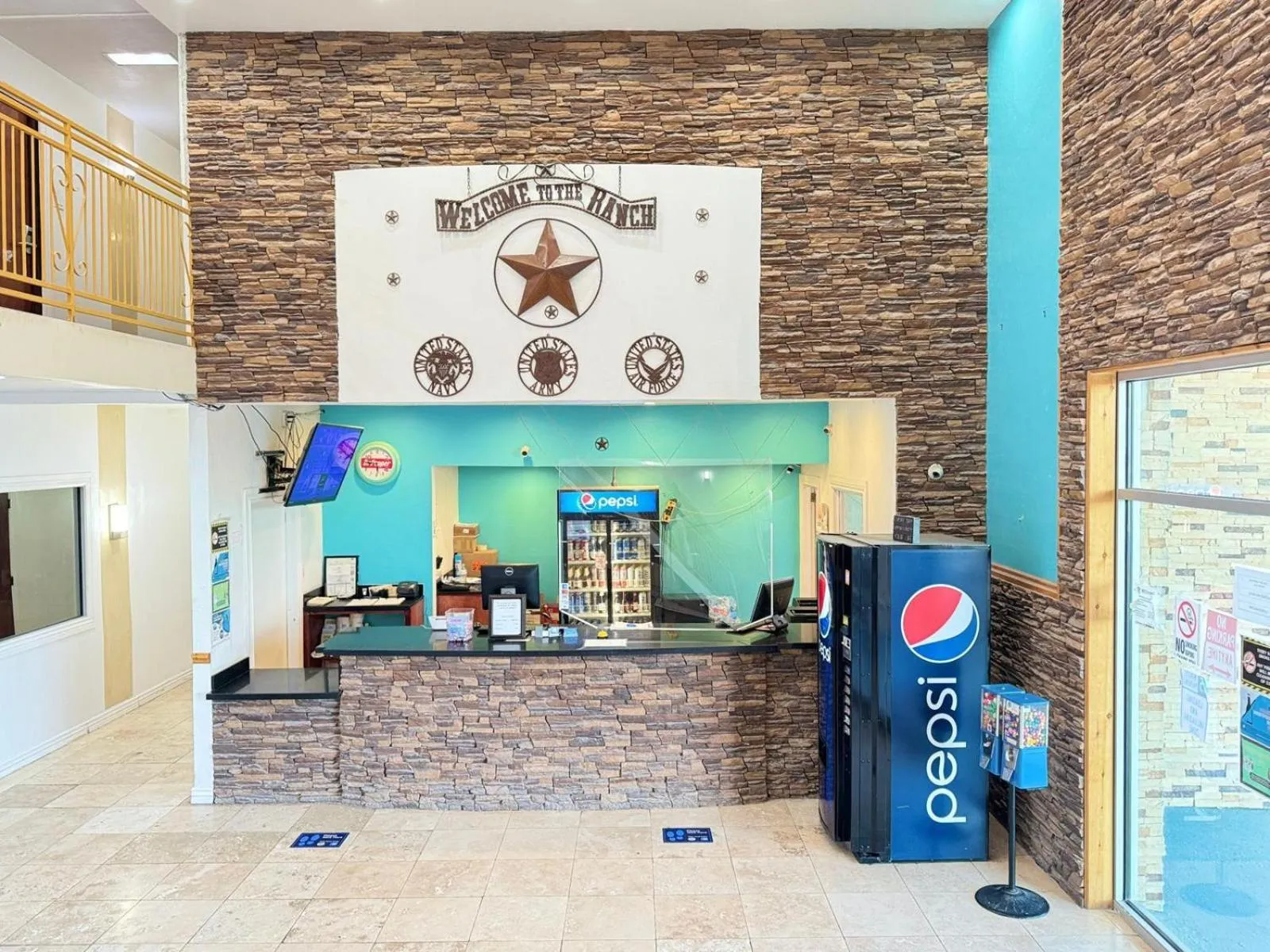 Lobby or reception in Alien Residence Inn