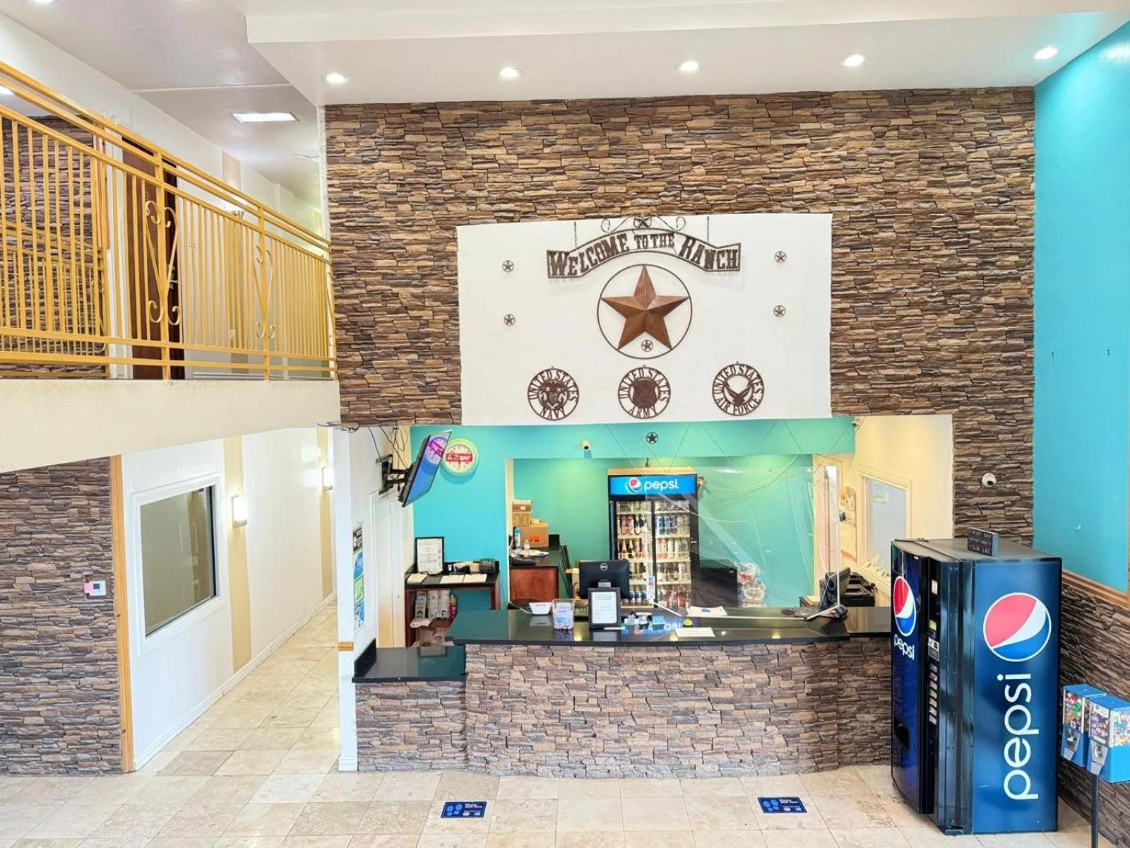 Lobby or reception in Alien Residence Inn