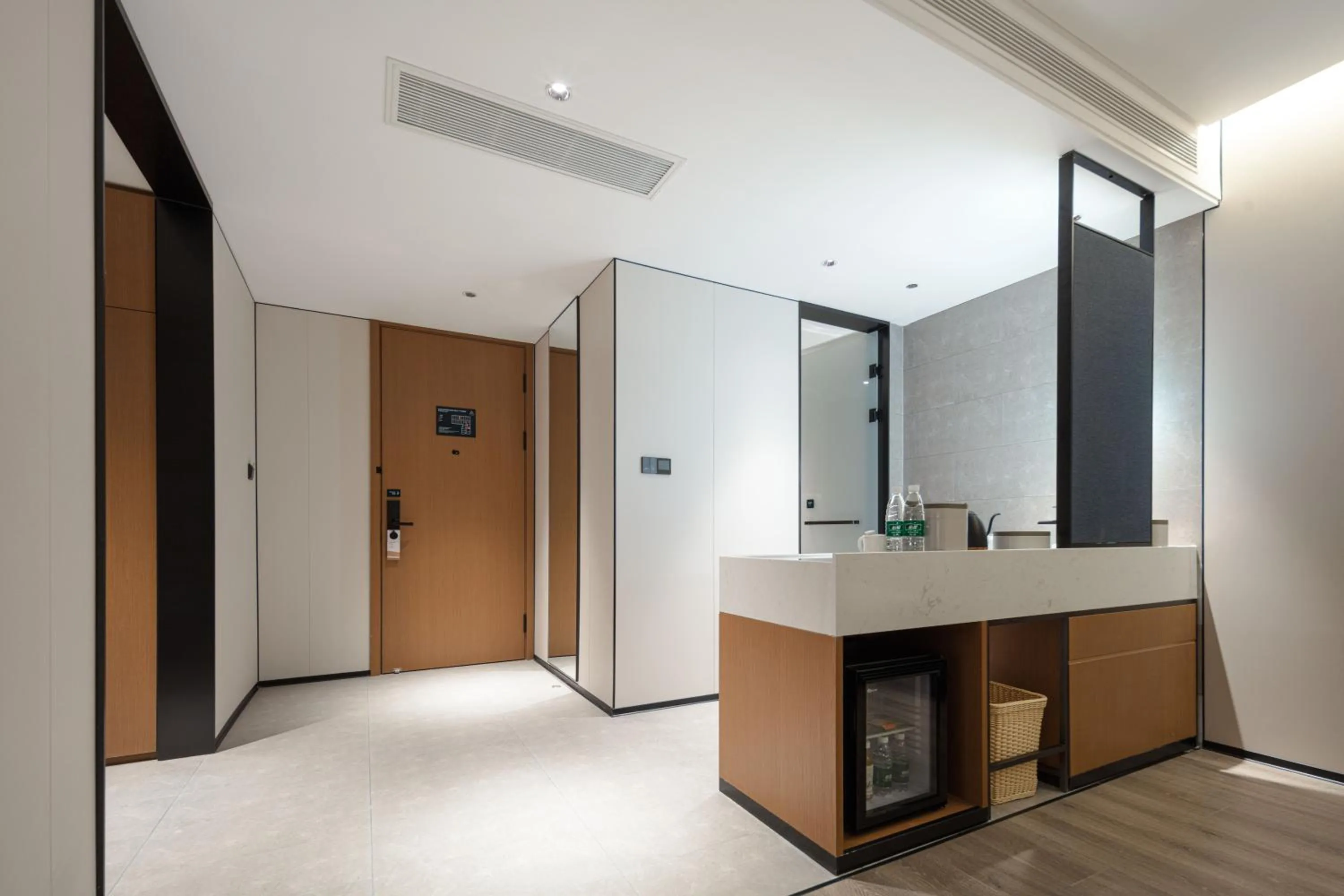 Atour Hotel Shanghai Wujiaochang Financial Center Plaza