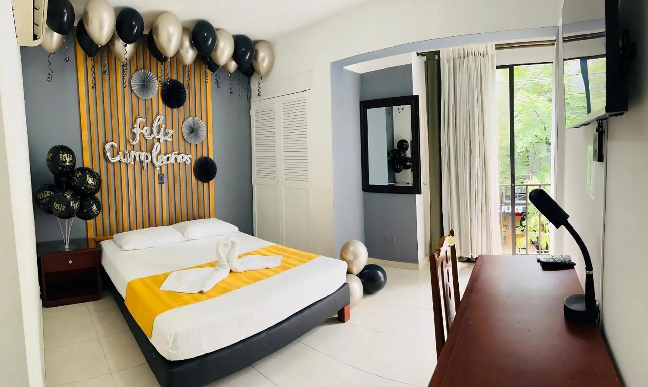 Hotel Laureles 70