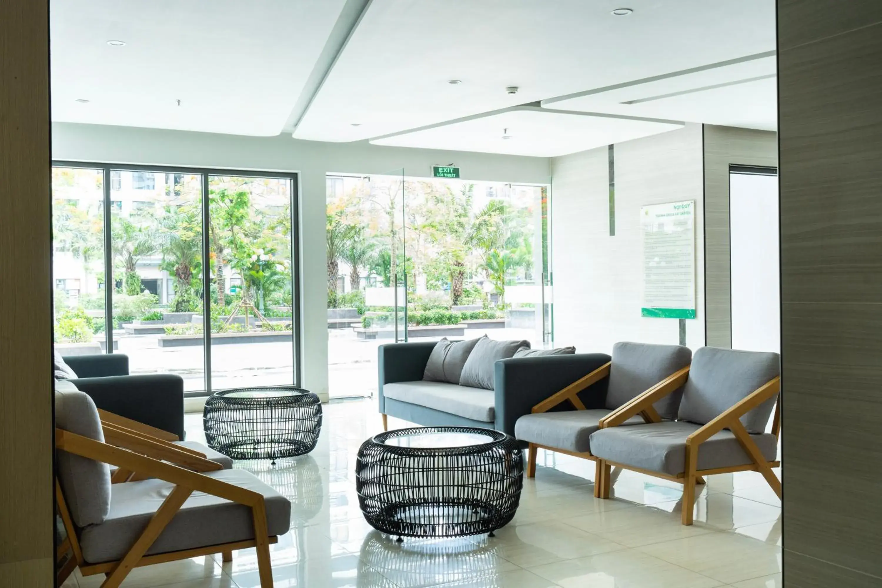 Property building in Susu'home - Căn hộ view biển - Trung tâm Bãi Cháy Property building in Susu'home - Căn hộ view biển - Trung tâm Bãi Cháy