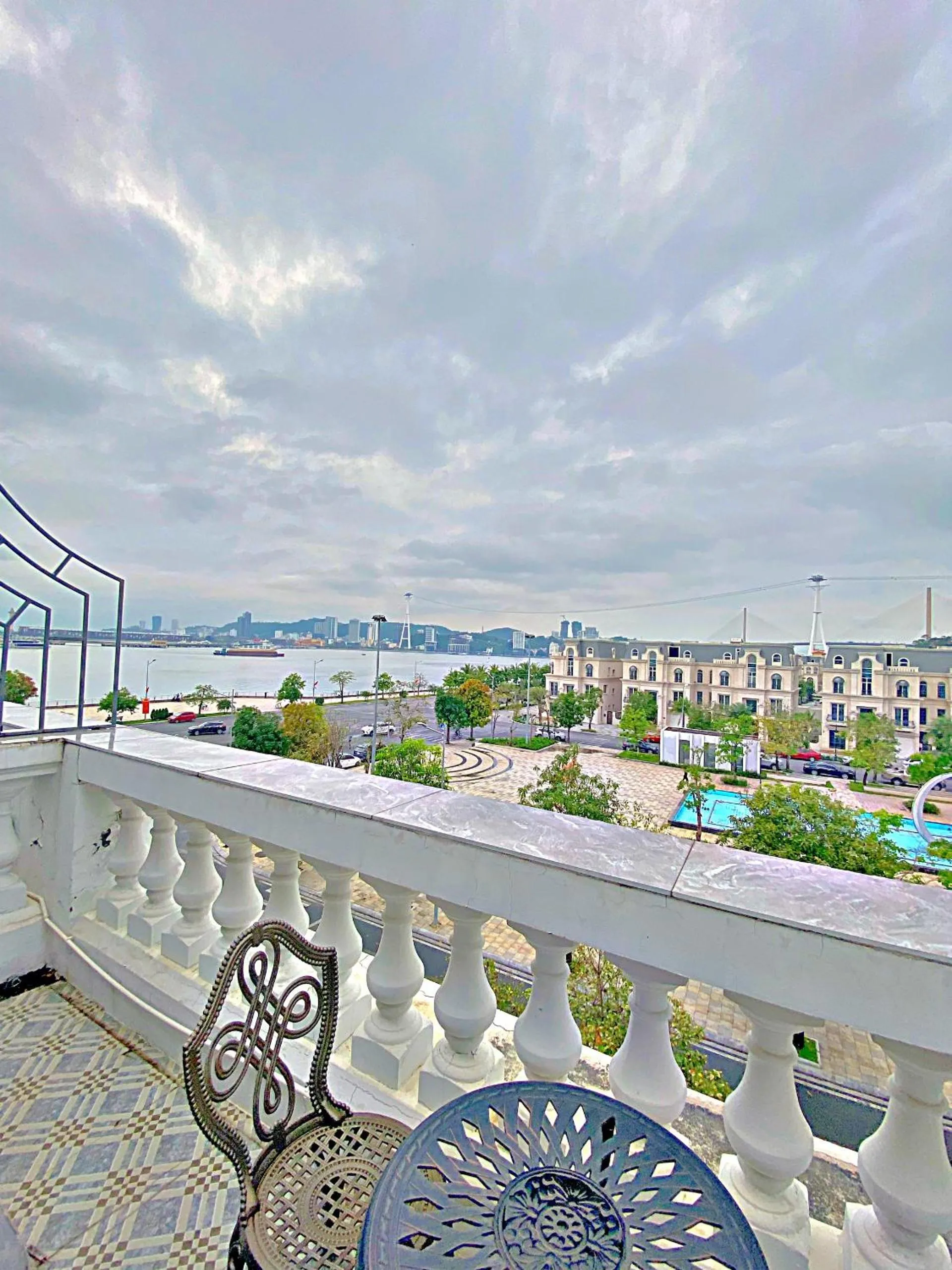 Property building in Blue Diamond Hotel