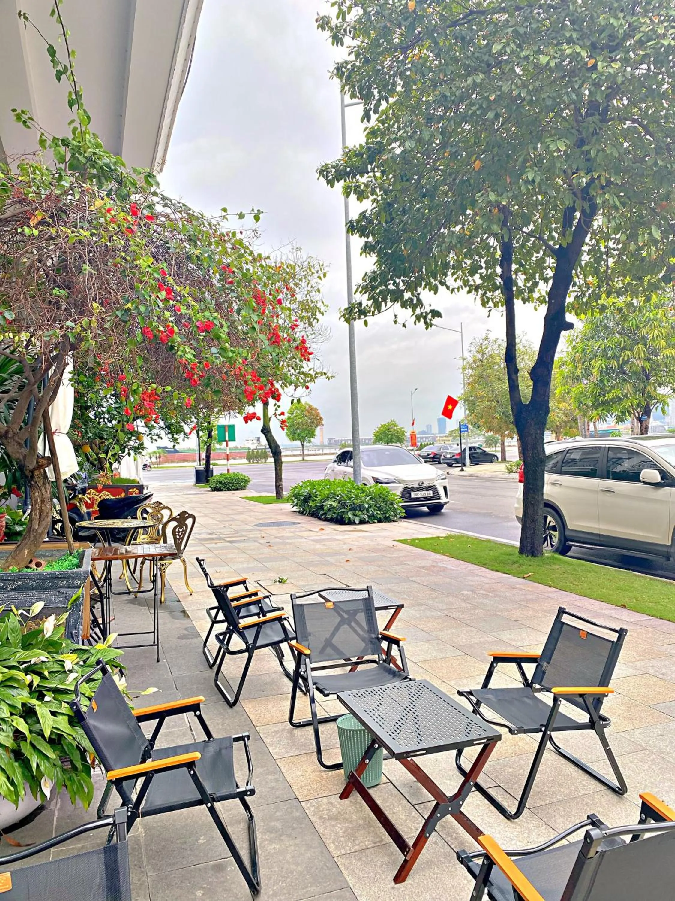 Property building in Blue Diamond Hotel