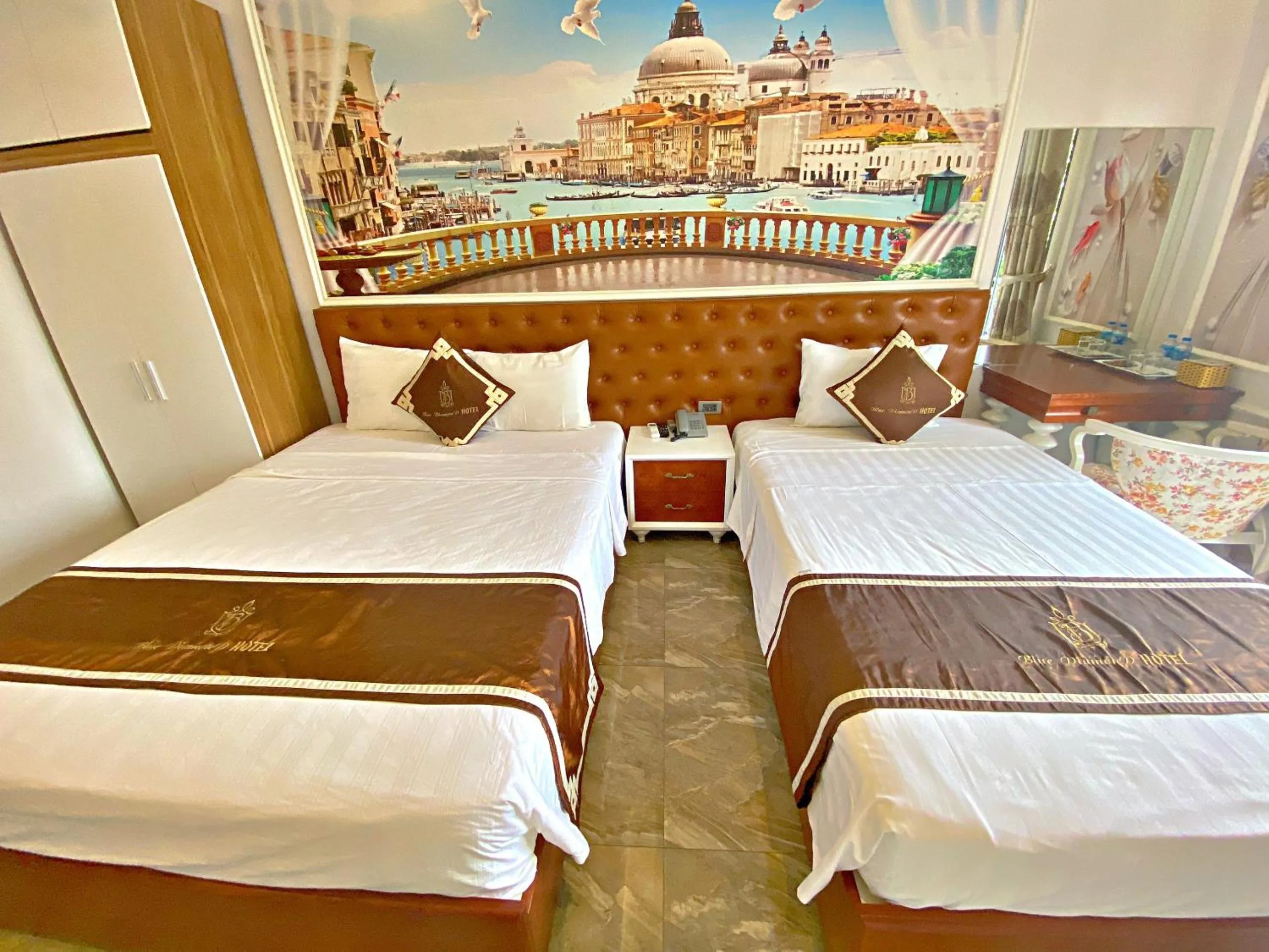 Property building, Bed in Blue Diamond Hotel