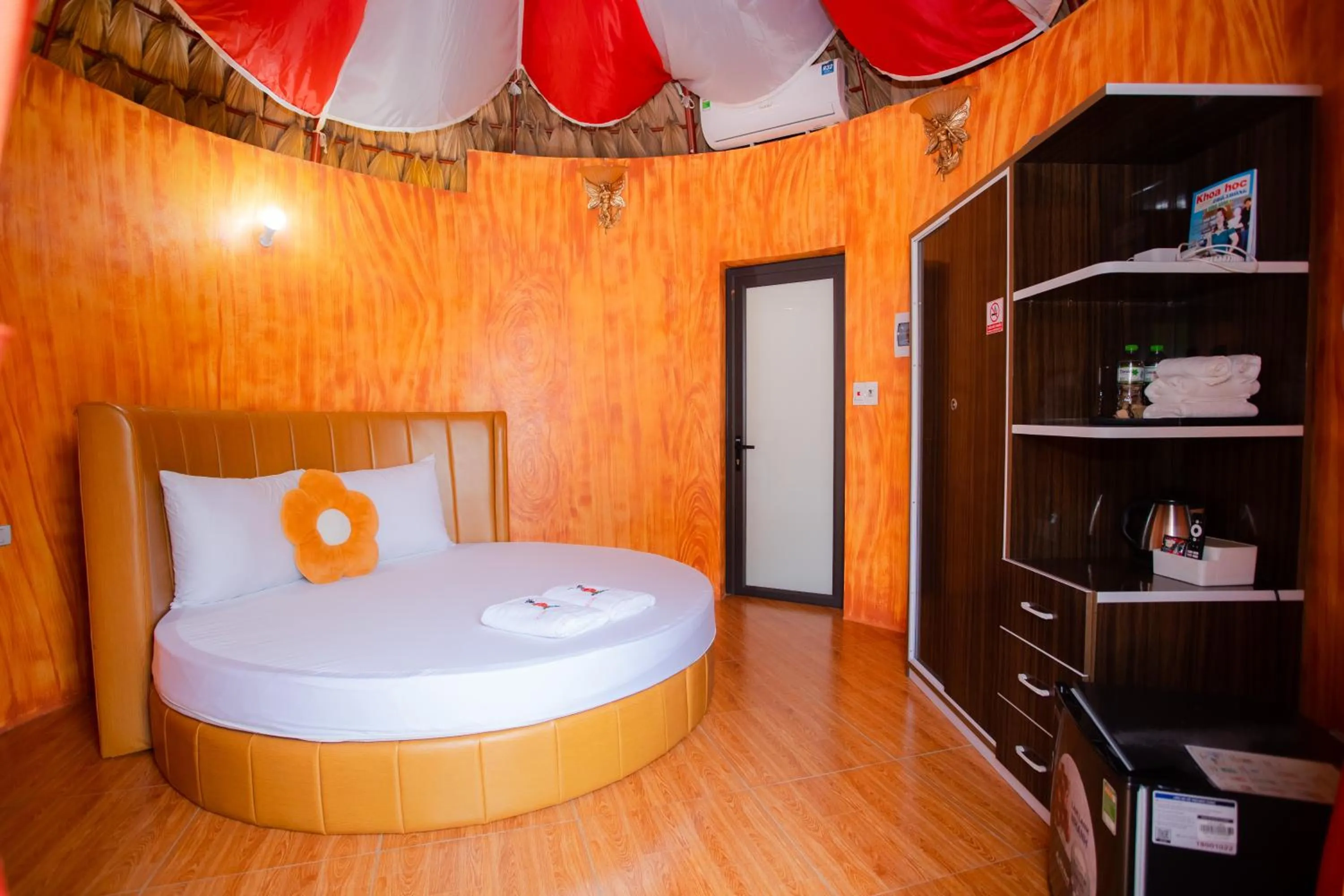 Bed in King Bavi Resort