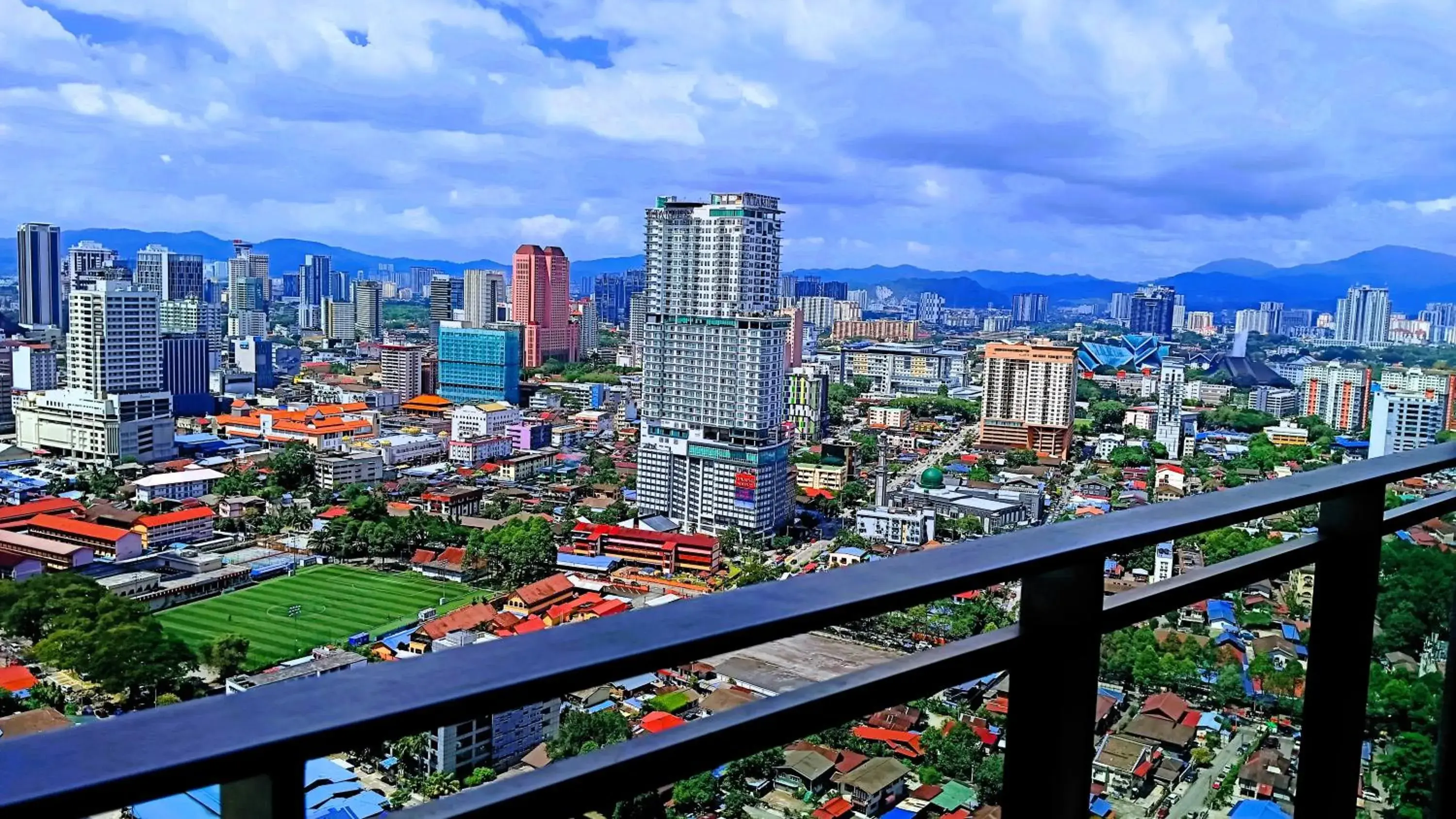 Property building in Summer Suites KLCC by Luna KL Property building in Summer Suites KLCC by Luna KL
