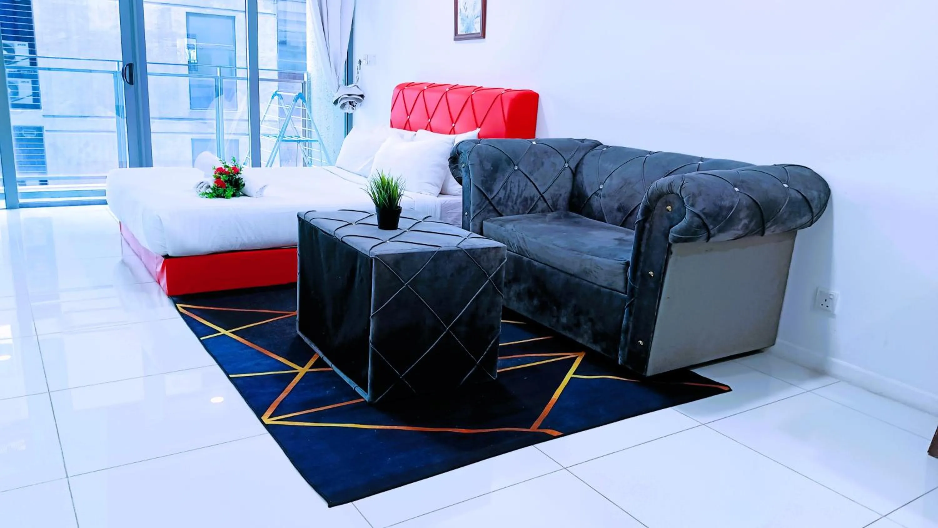 Bed in Summer Suites KLCC by Luna KL