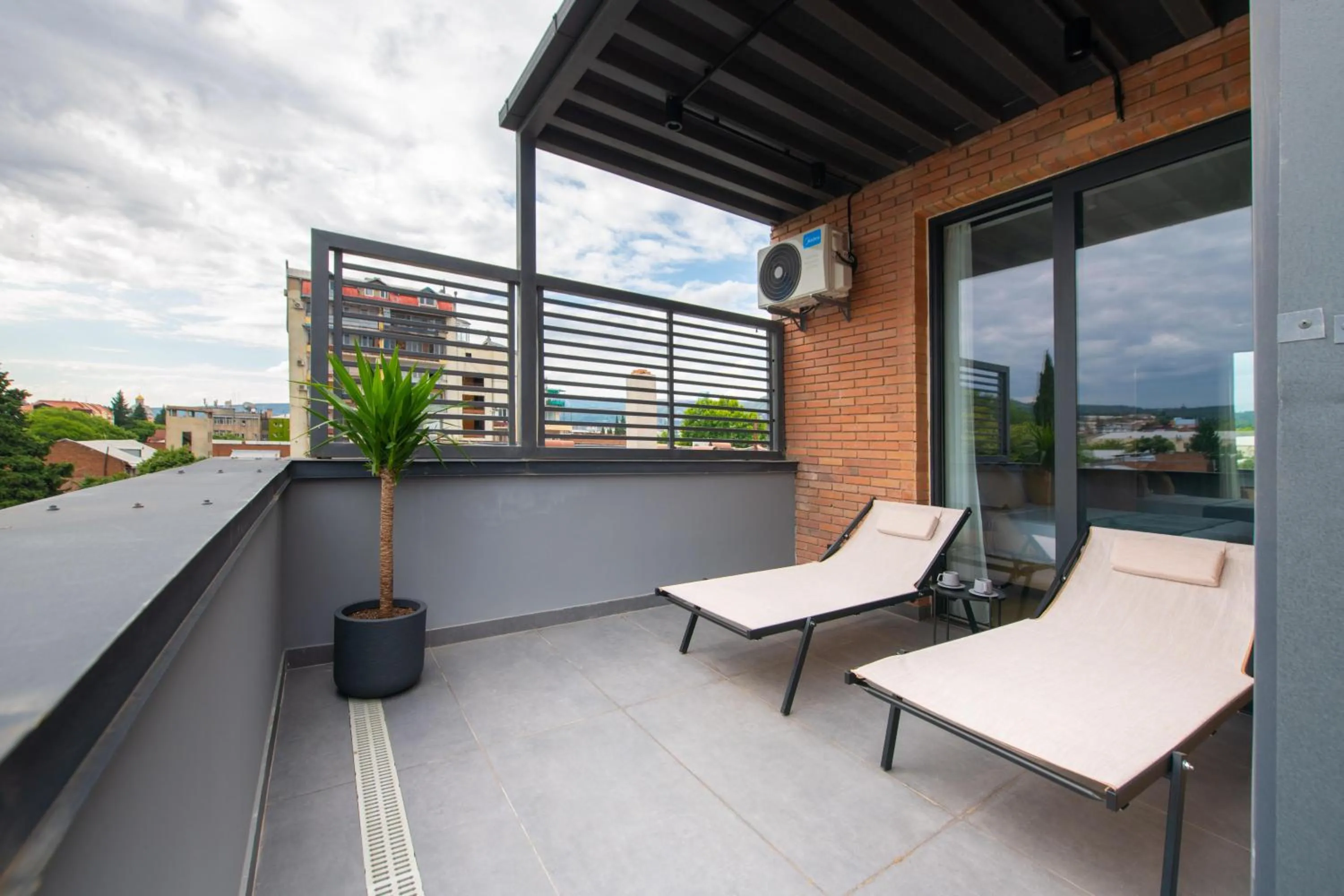 Qstay Gratus Tbilisi