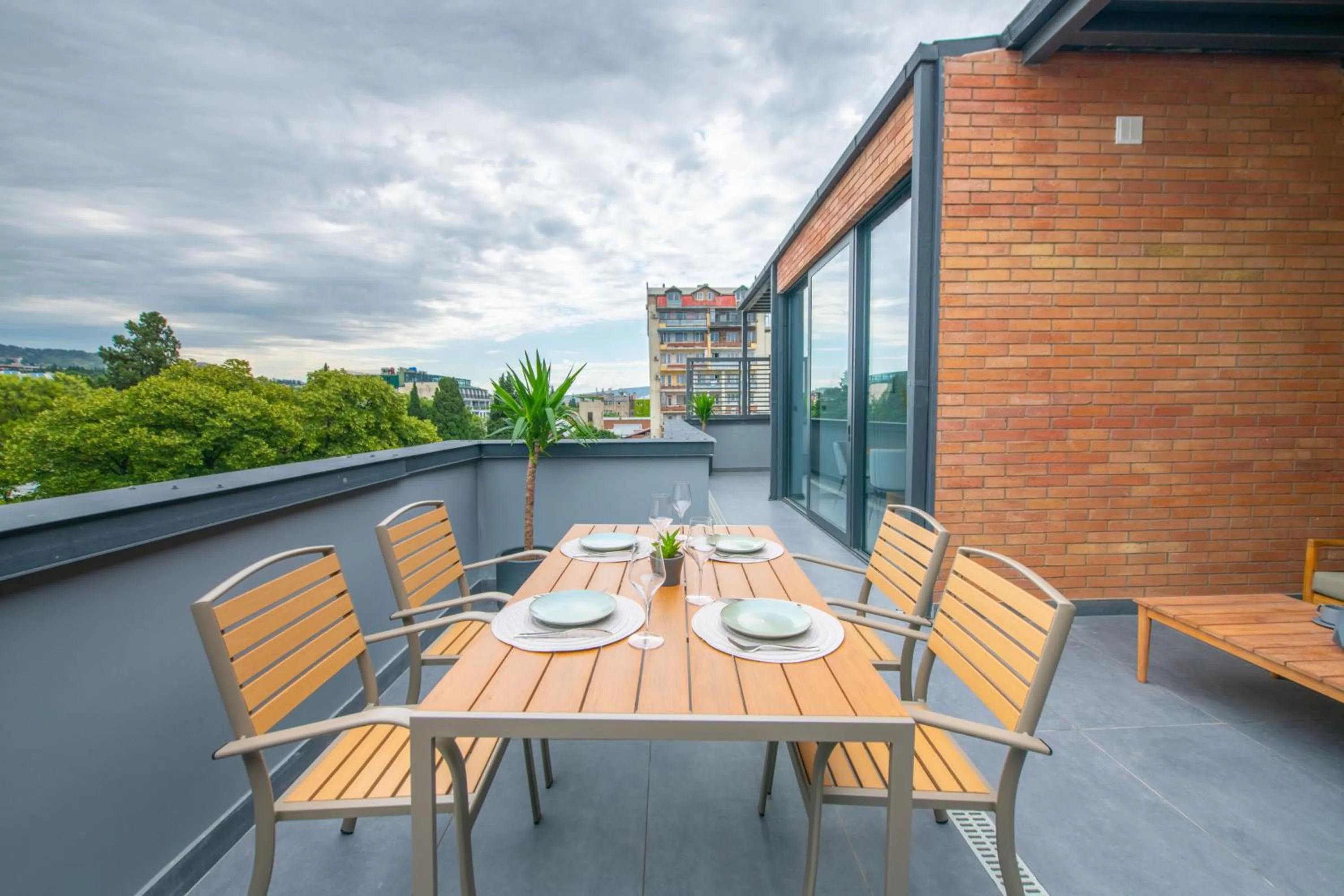 Qstay Gratus Tbilisi